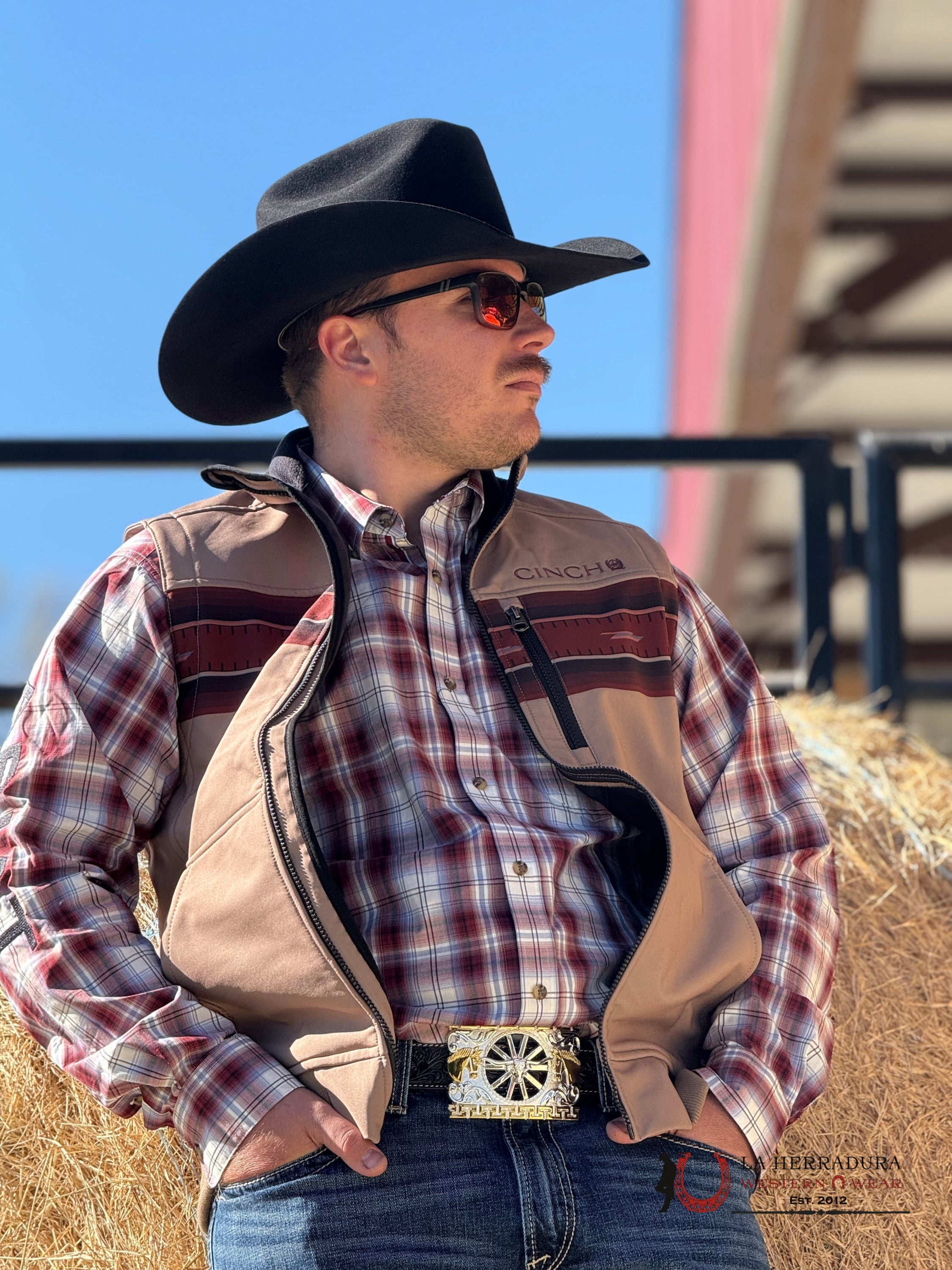 MENS CINCH BONDED LIGHT BROWN AZTEC VEST-MWV1545004 MENS CINCH BONDED LIGHT BROWN AZTEC VEST-MWV1545004