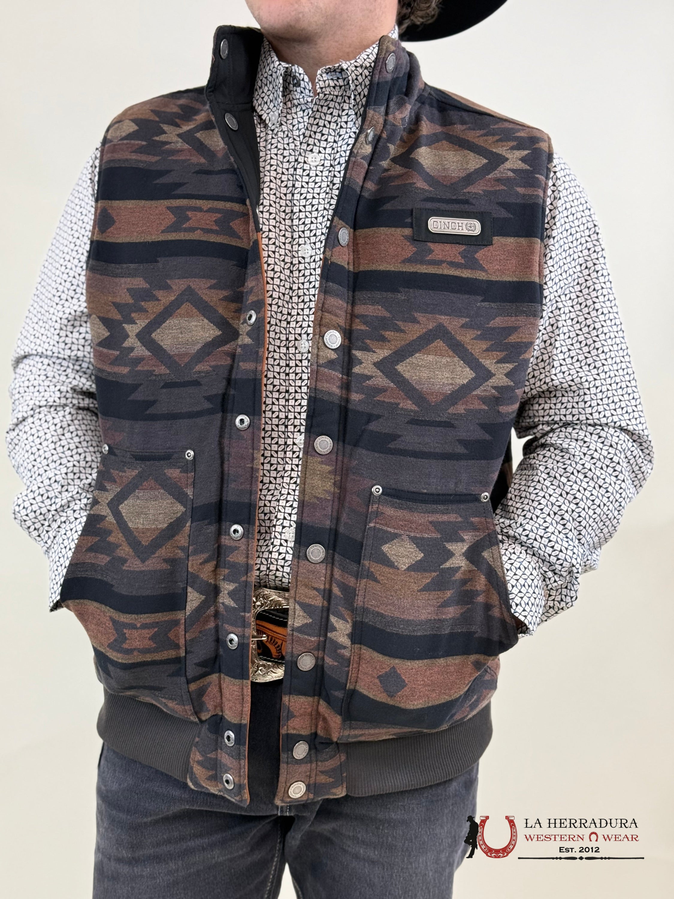 Mens Cinch Reversible Quilted Vest- Brown/ Navy Ropa Hombres