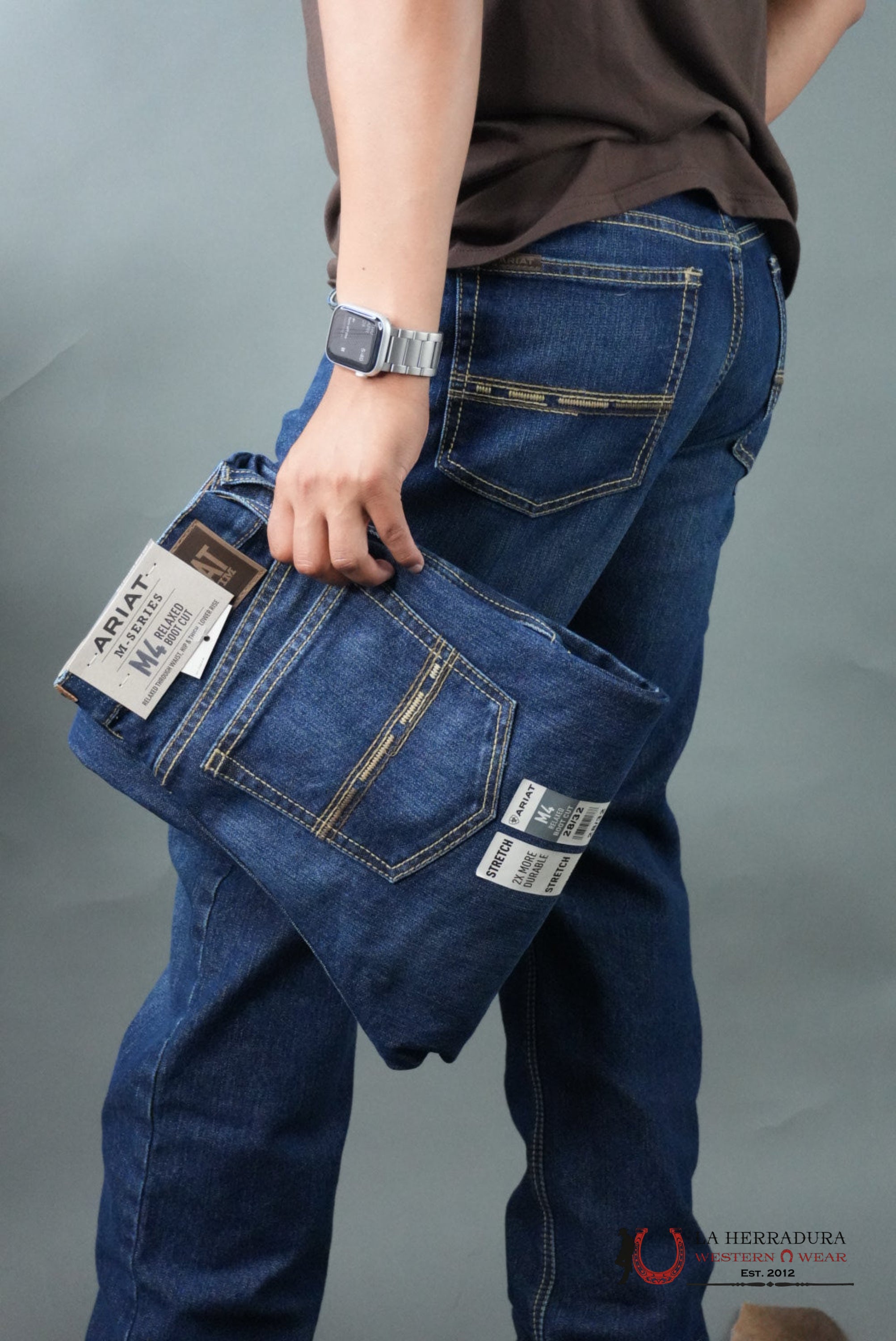 MENS M4 ARIAT HAMPTON RELAXED BOOT CUT JEANS 1400 ARIAT JEANS