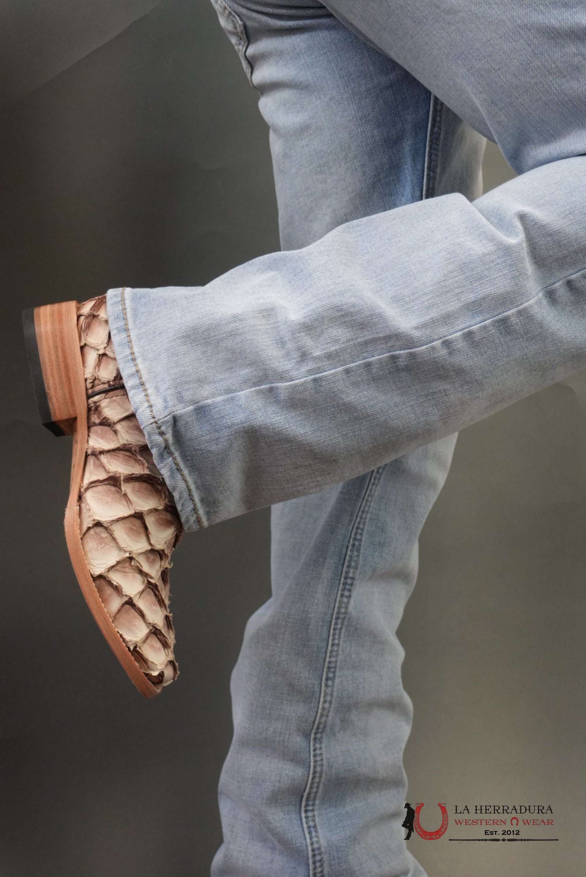 MENS M7 ARIAT WASH LELAND SLIM BOOT CUT JEANS 1402 ARIAT JEANS