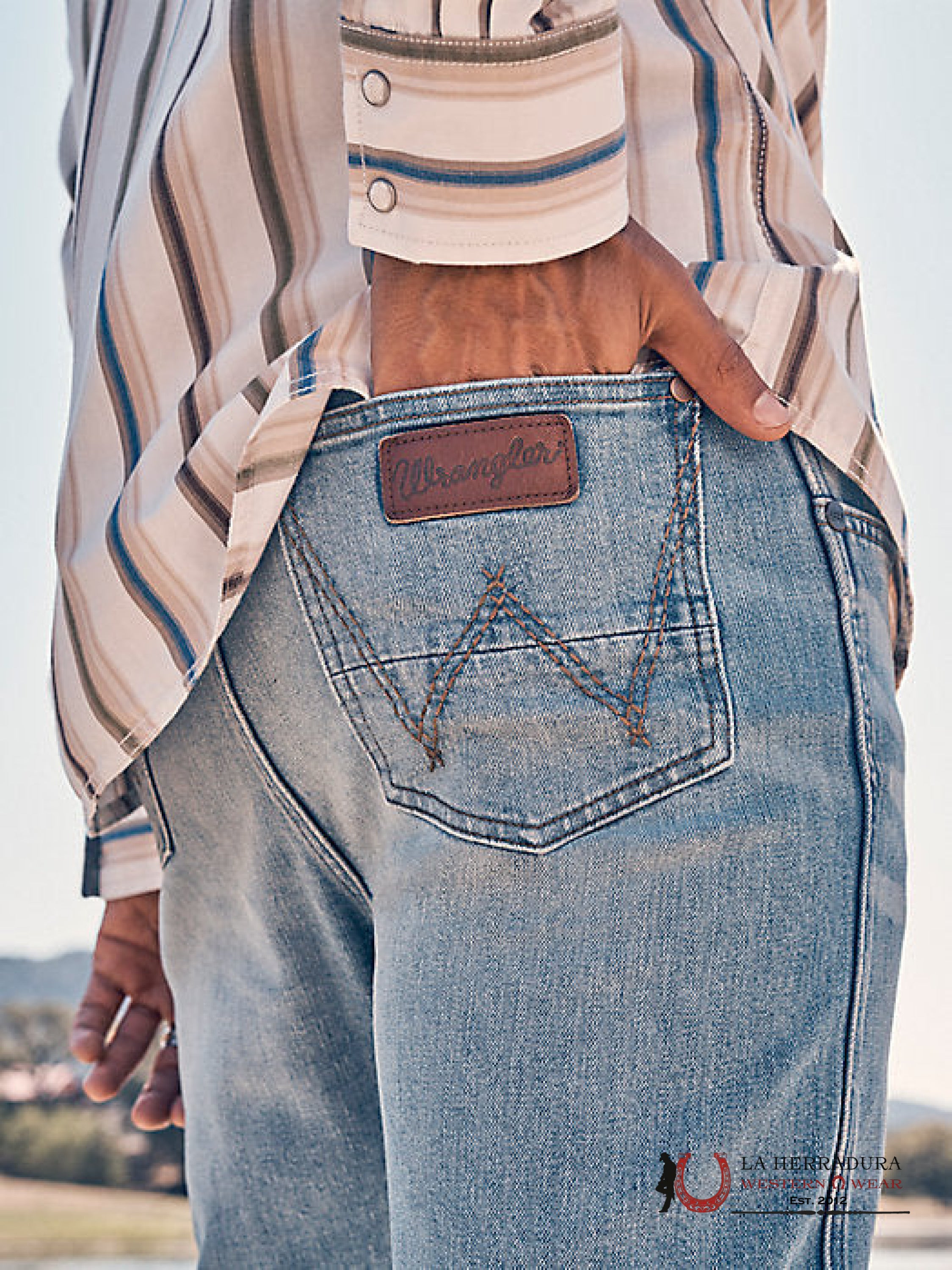 MEN’S WRANGLER RETRO SLIM FIT BOOTCUT JEAN Charles - 5300 WRANGLER JEANS