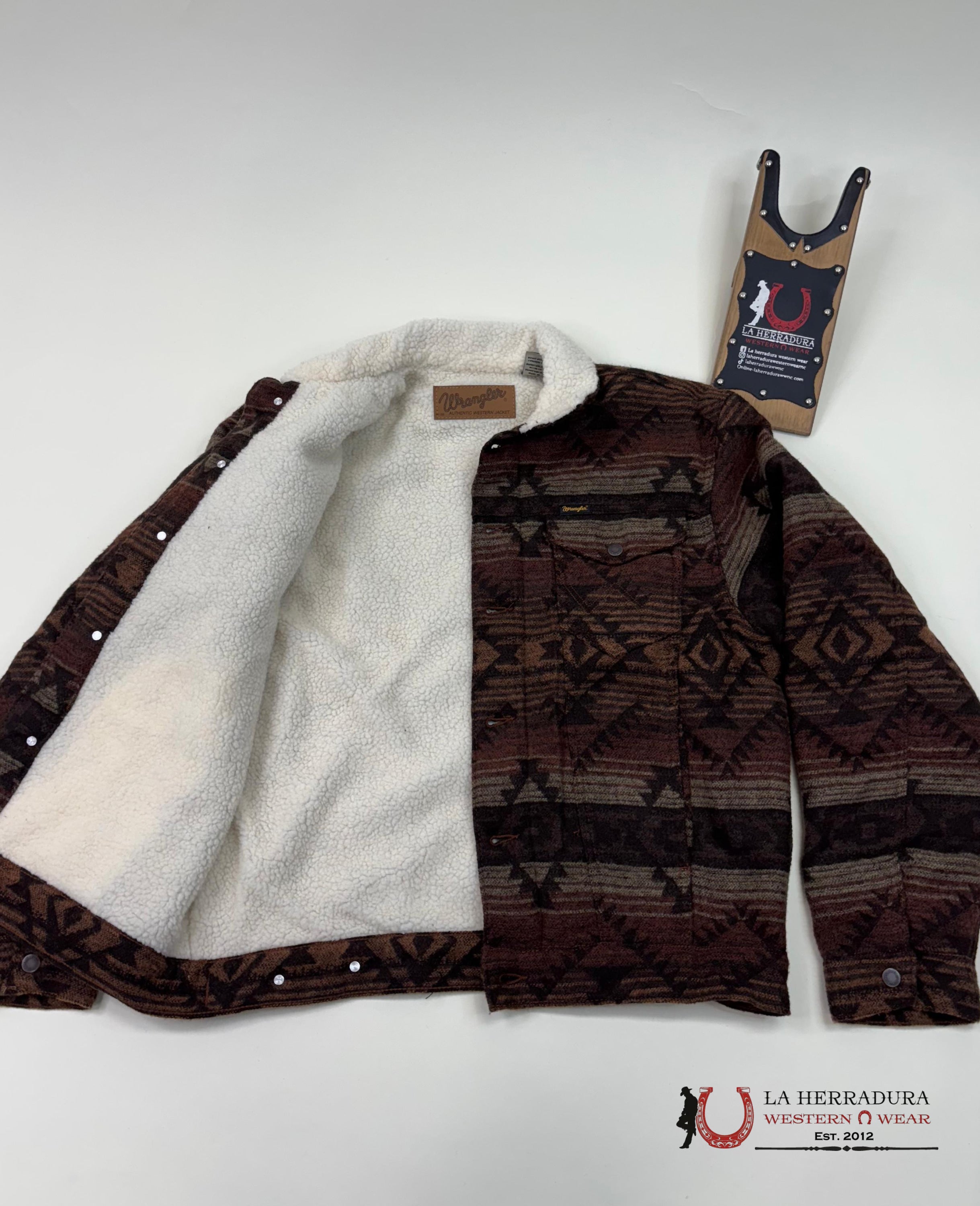 Men’s Wrangler Sherpa Lined Jacquard Print Jacket In Canyon Vibe Ropa Hombres