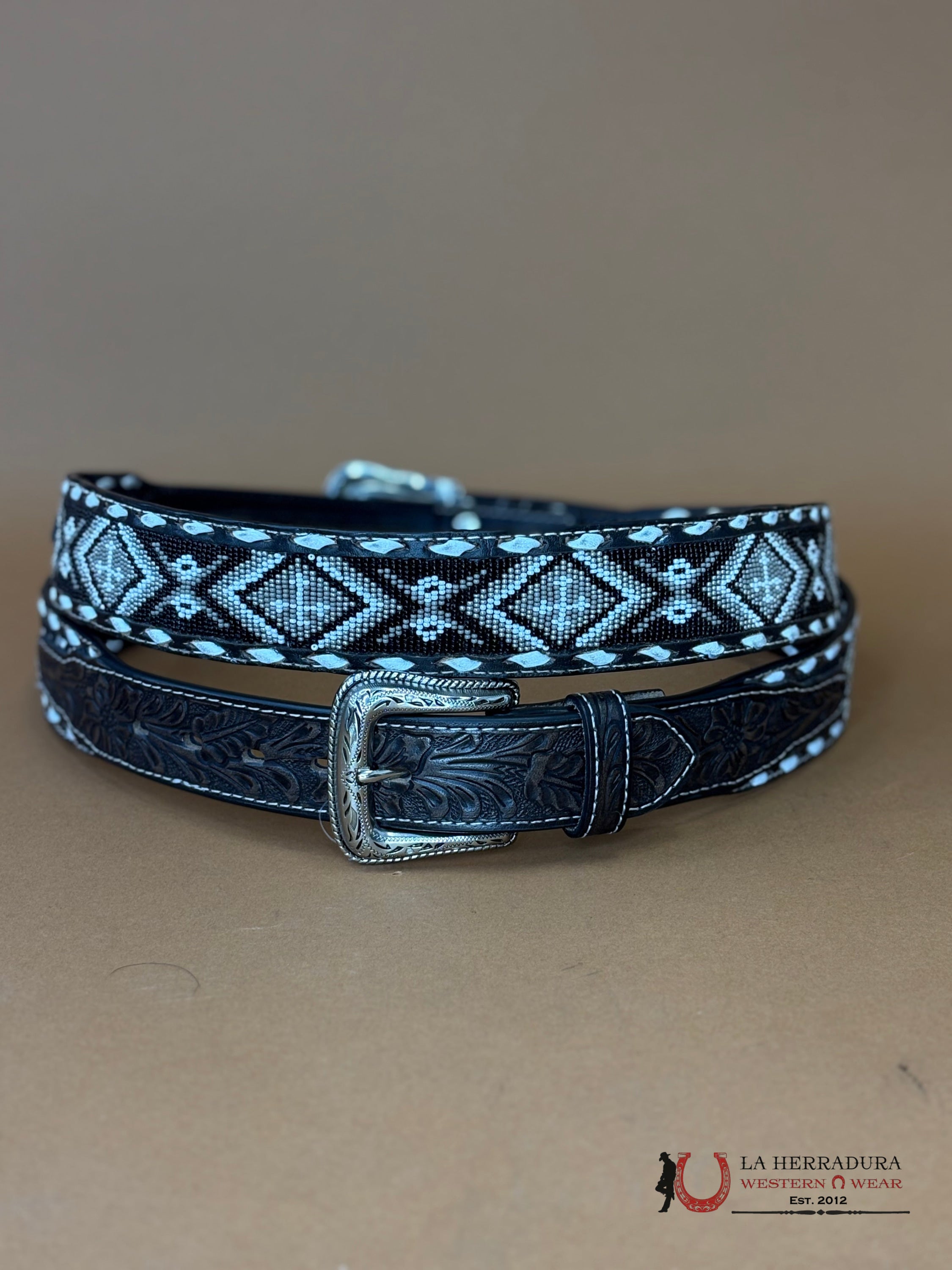 NOCONA BLACK WHITE AZTEC PRINT BELT CINTURONES HOMBRES