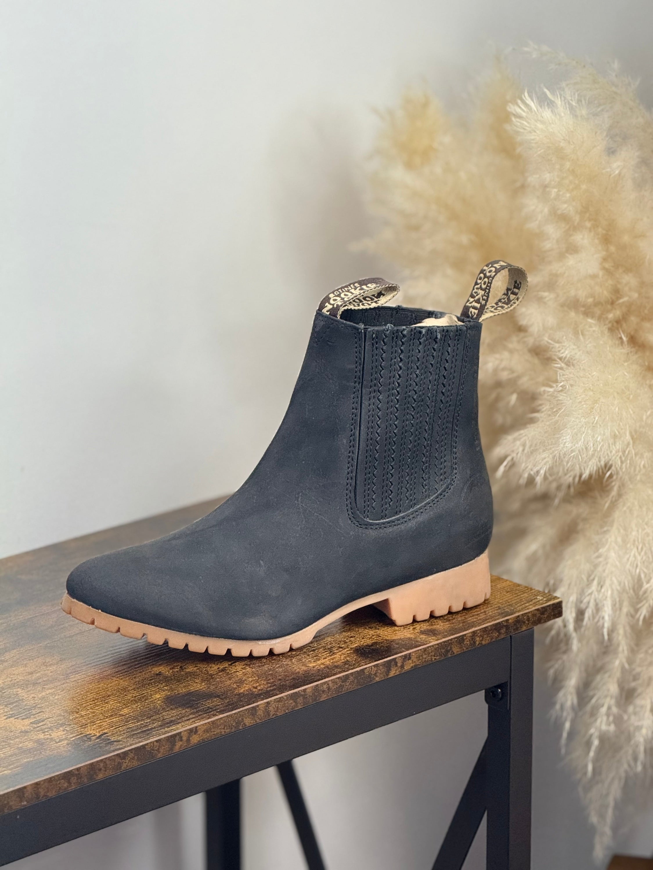 NOOKIE TOWN SHORT BOOT NOBUCK BLACK ROUND TOE BOTAS HOMBRES