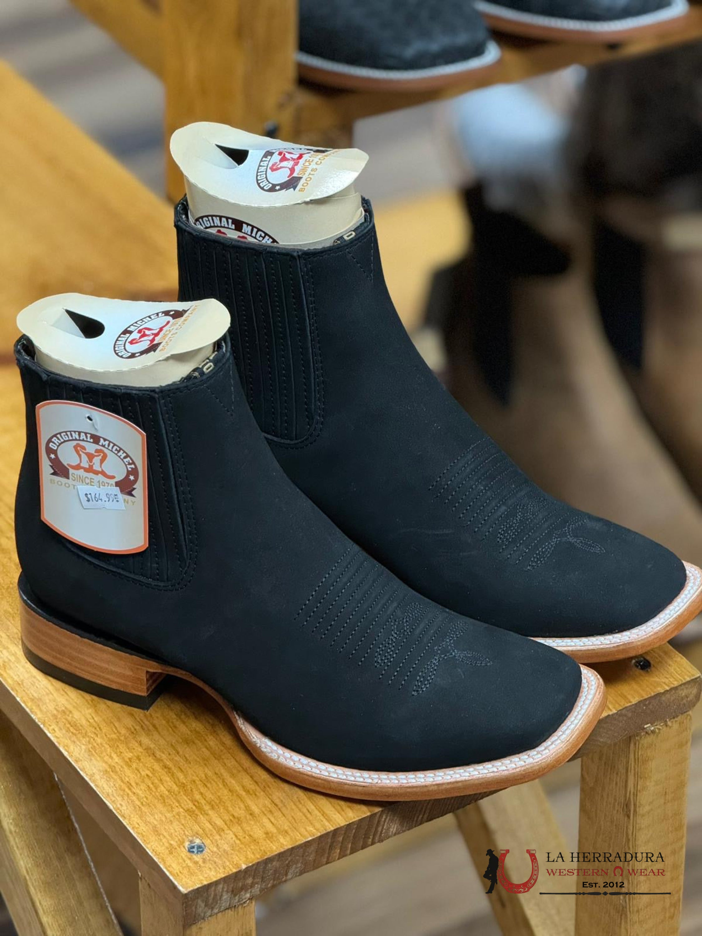 Original Michel Nobuck Black Square Toe Short Boot Botas Hombres