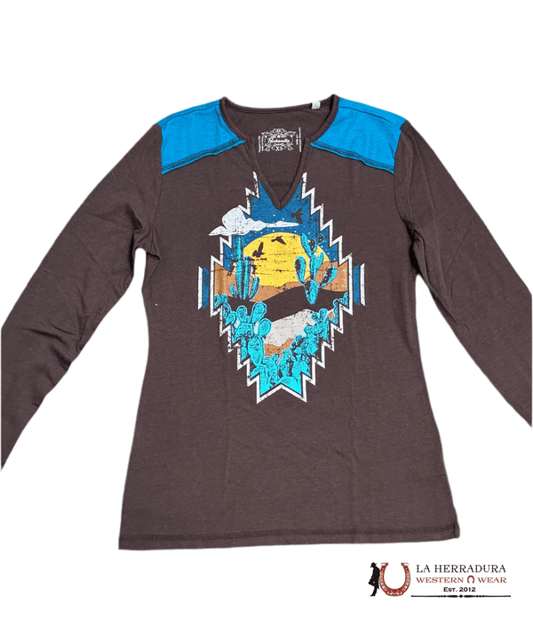CAMISETA DE MUJER MANGA LARGA CON GRÁFICO CHOCOLATE YOKEE WLWT22R0HI PANHANDLE
