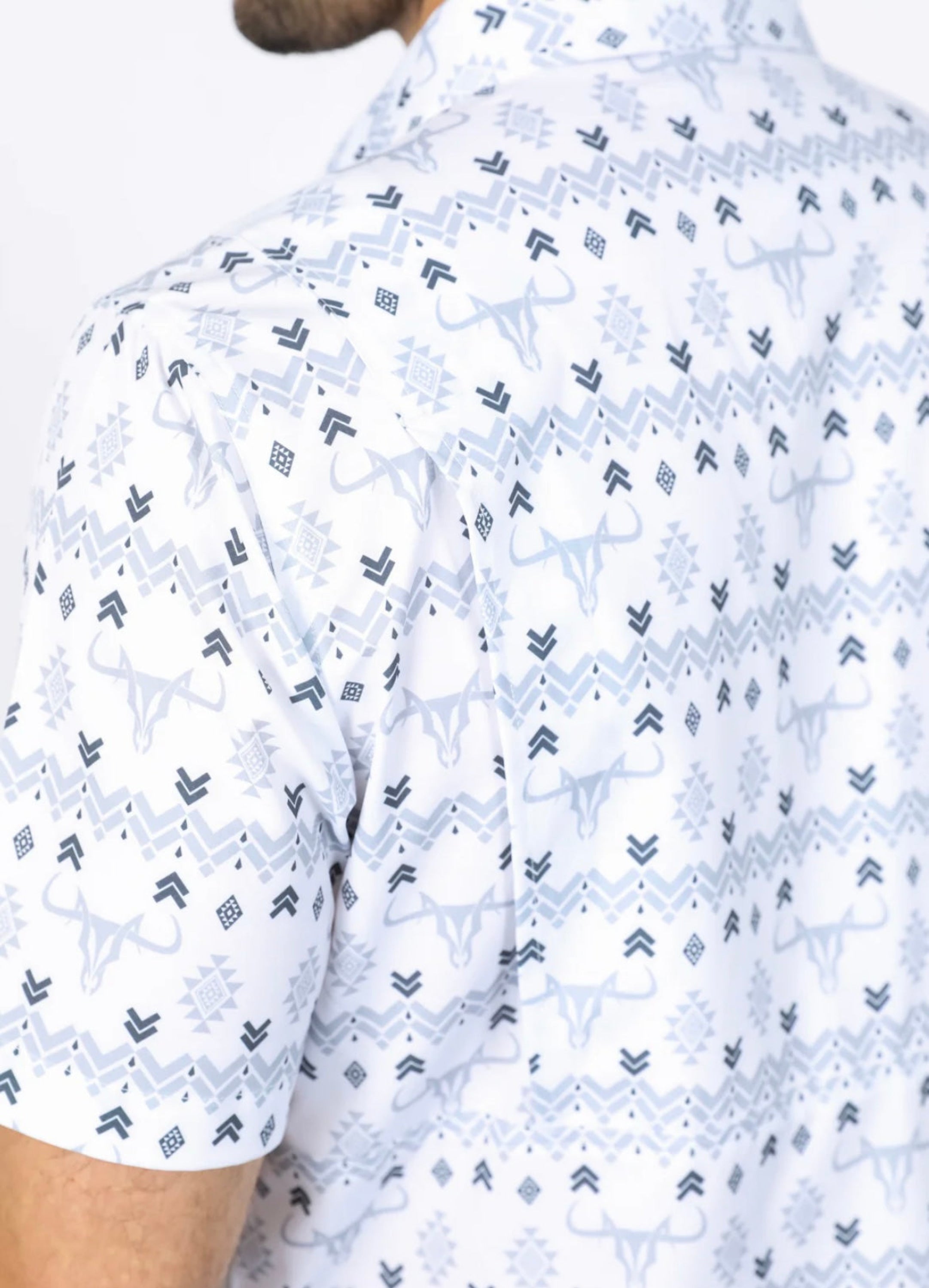 Platini Mens Performance Classic Fit Western White Short Sleeve Aztec Print Shirt - 0460 Ropa