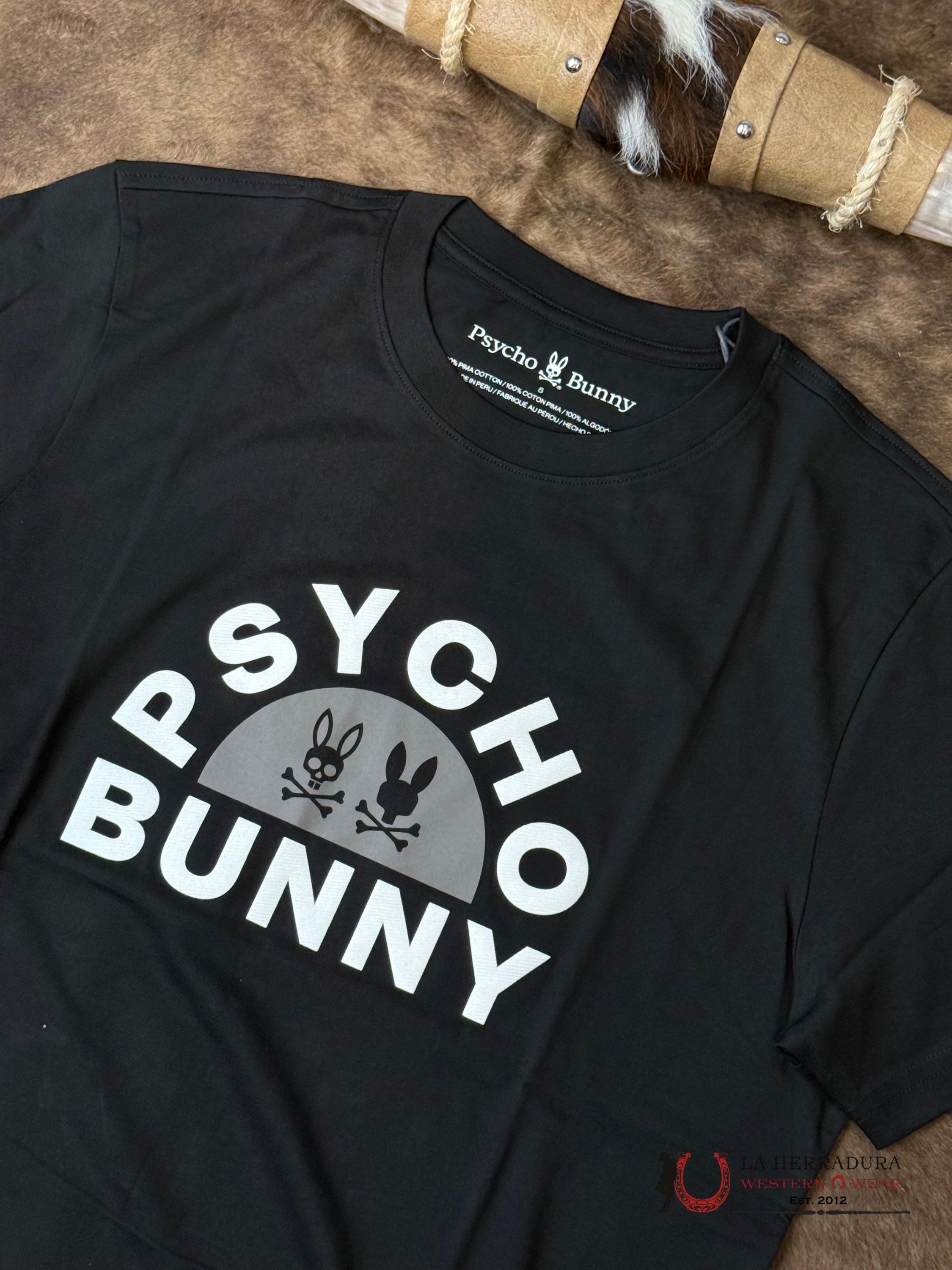 PSYCHO BUNNY Goldie Graphic Tee Balck Short Sleeve ROPA HOMBRES