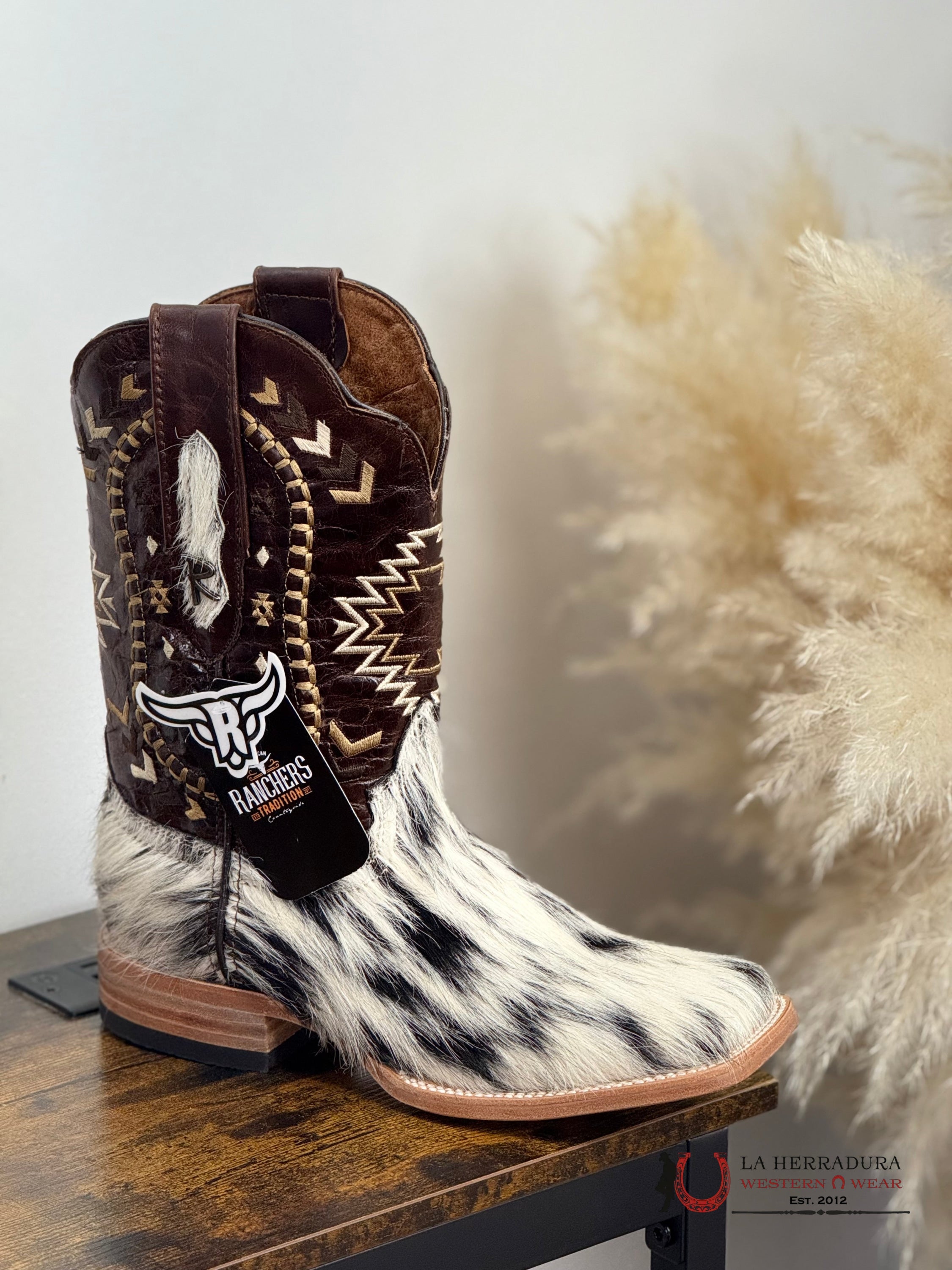 RANCHER COWHIDE WOMEN BOOTS PELO DE VACA BOTAS MUJERES