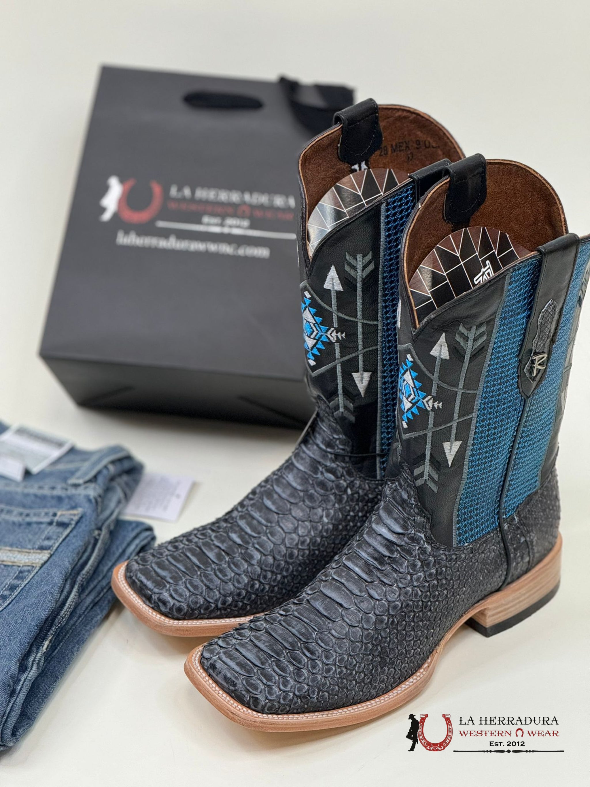 RANCHERS EXOTIC PYTHON RUSTIC BLUE BOOT SQ. TOE