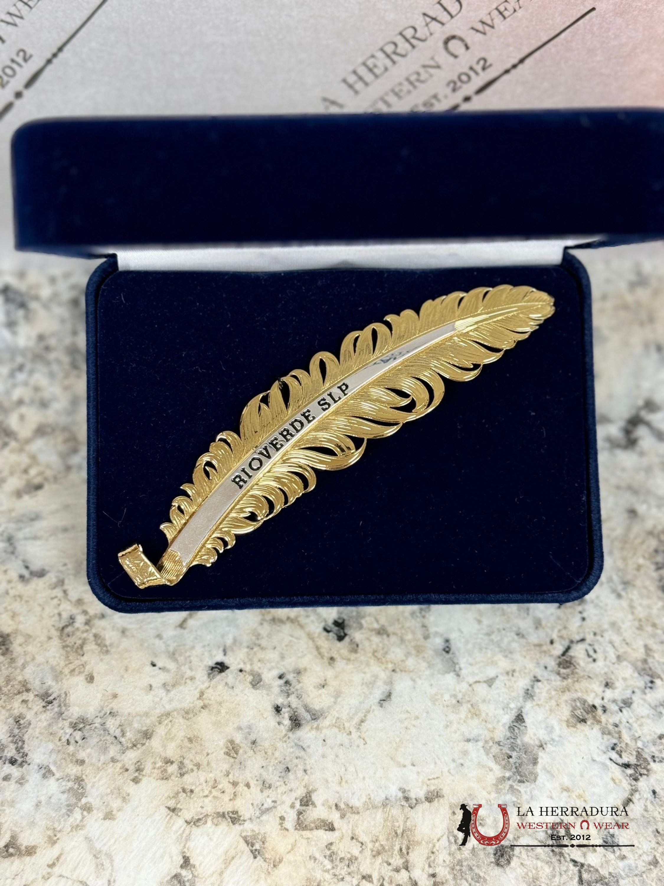 Montana Hat Feather Dorado Rioverde Slp Accesorios