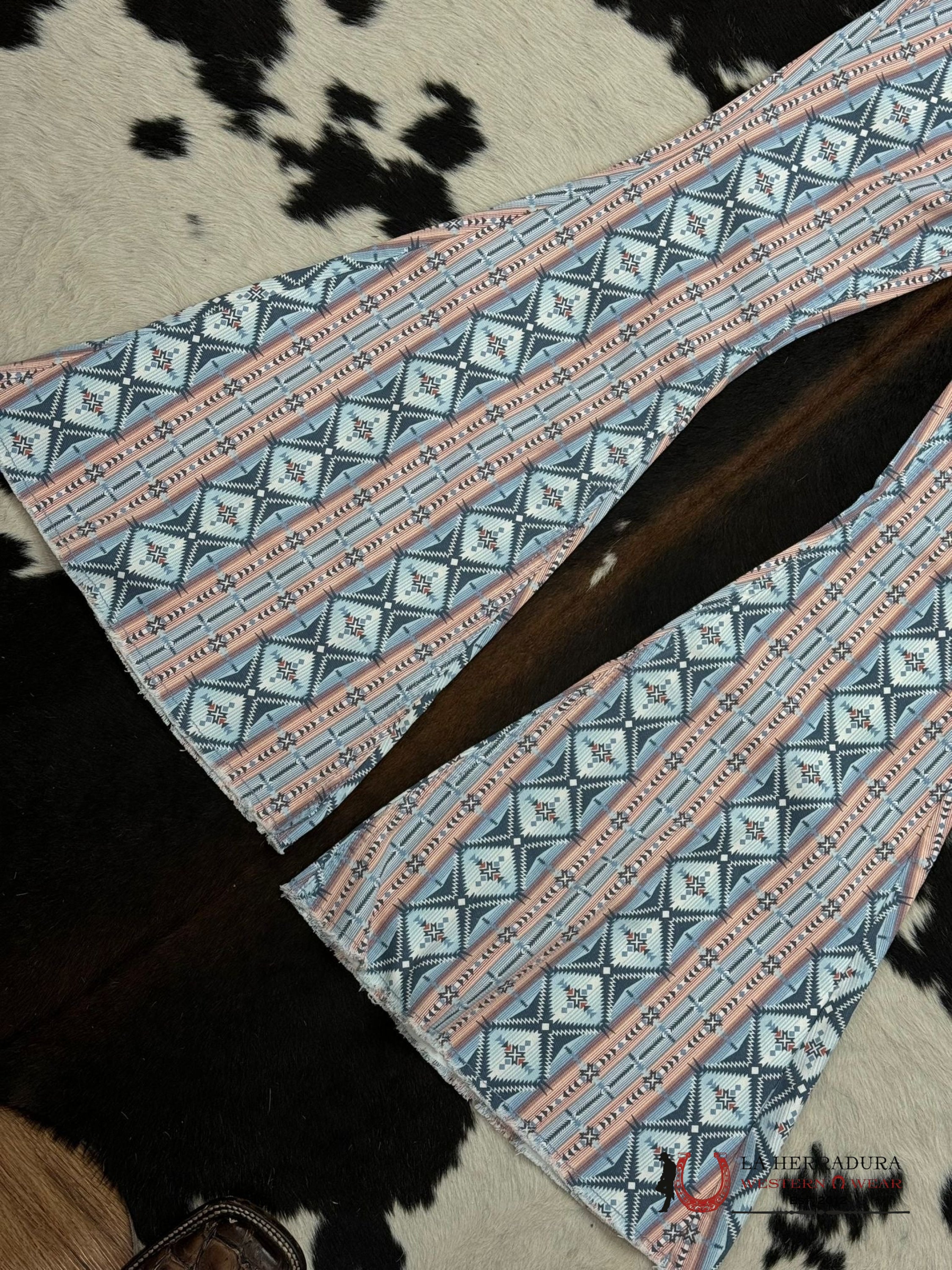 Rock&Roll Cerulean Americana Aztec Bell Bottom Jeans Women