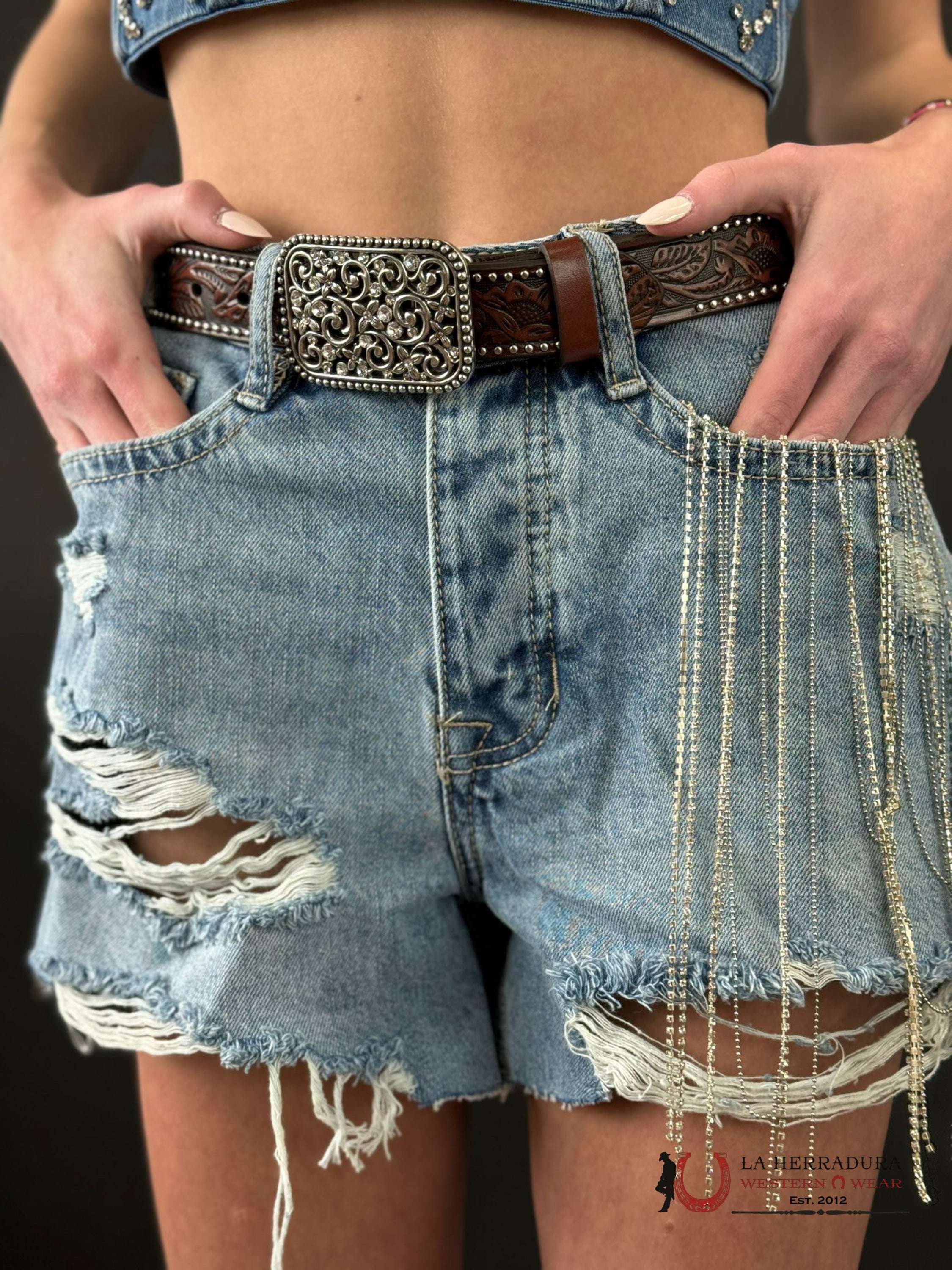 Rock&Roll Women's LIGHT WASH CHAIN FRINGE SHORTS RRWD68R0VE - La