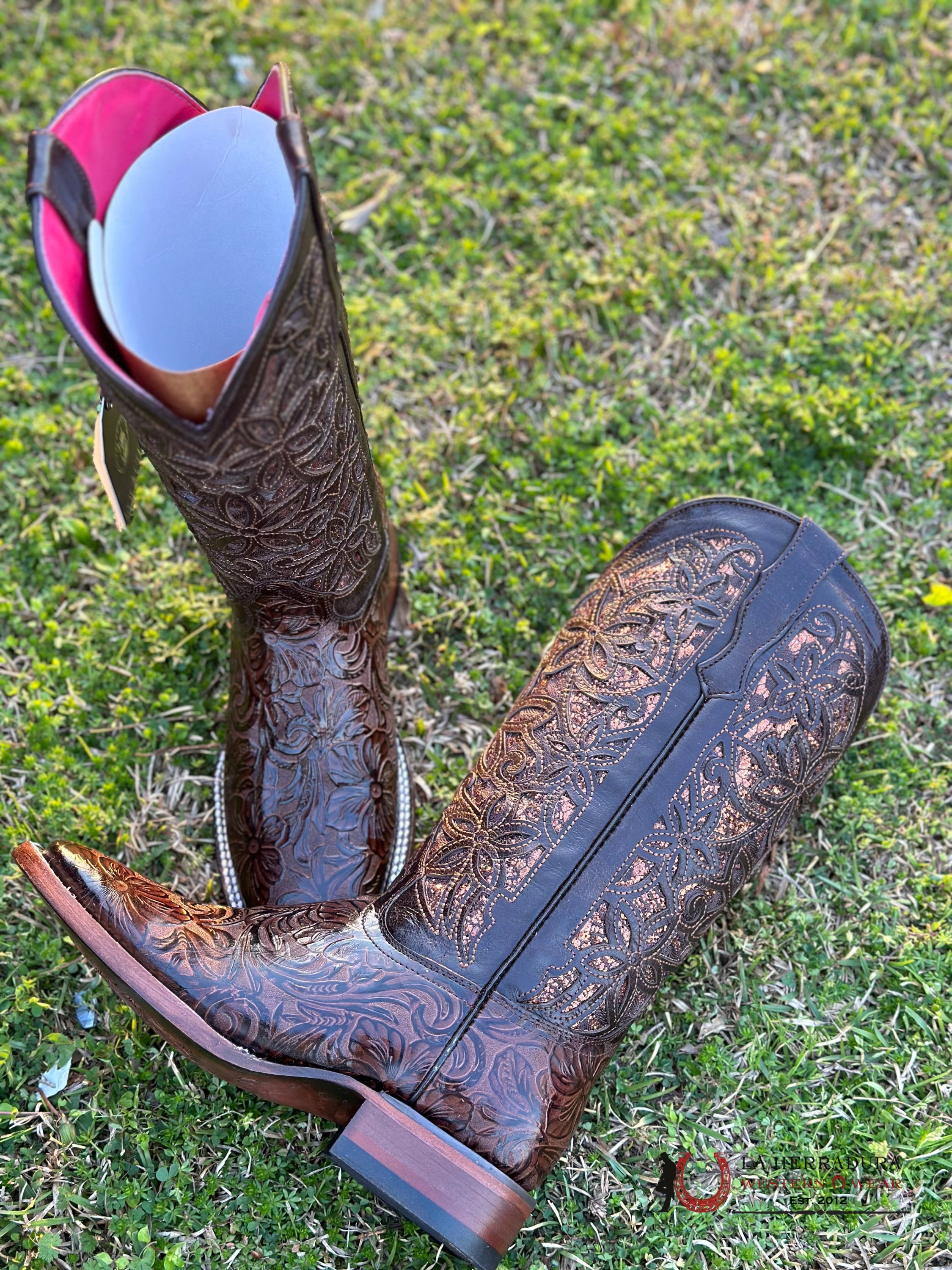 Womens Flor De Luz Hand Tooled Brown Square Toe Alma Botas Mujeres