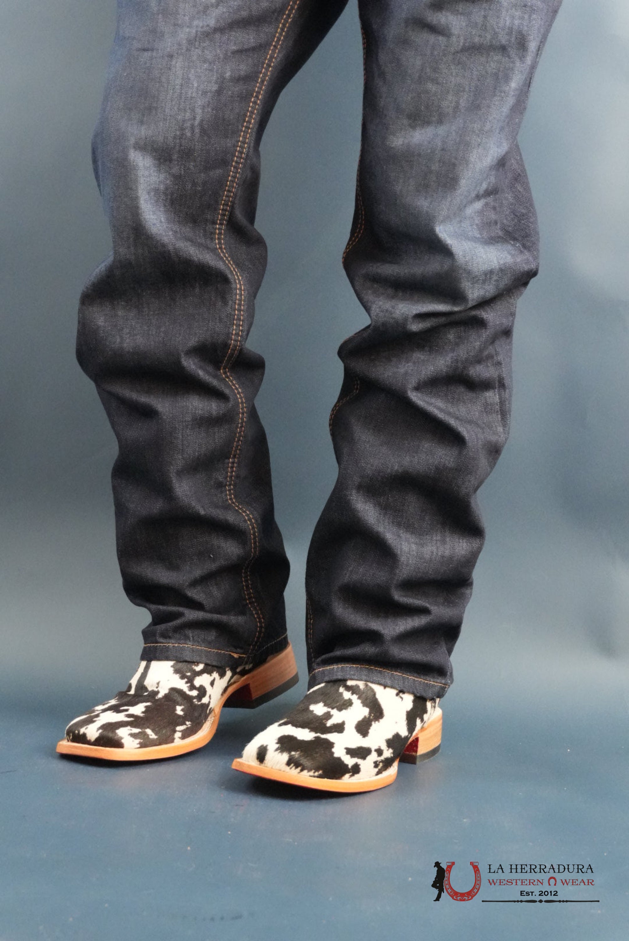 EST. COWHIDE ED PELO BLANCO NEGRO BLEACH RED BOTTOM 501 N2 BOTAS HOMBRES