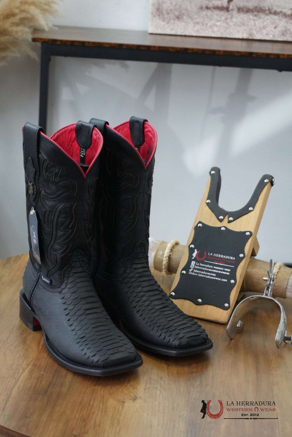 ROCKEM IMIT PYTHON RAYADO MATTE BLACK RED BOTTOM SQ. TOE BOOT