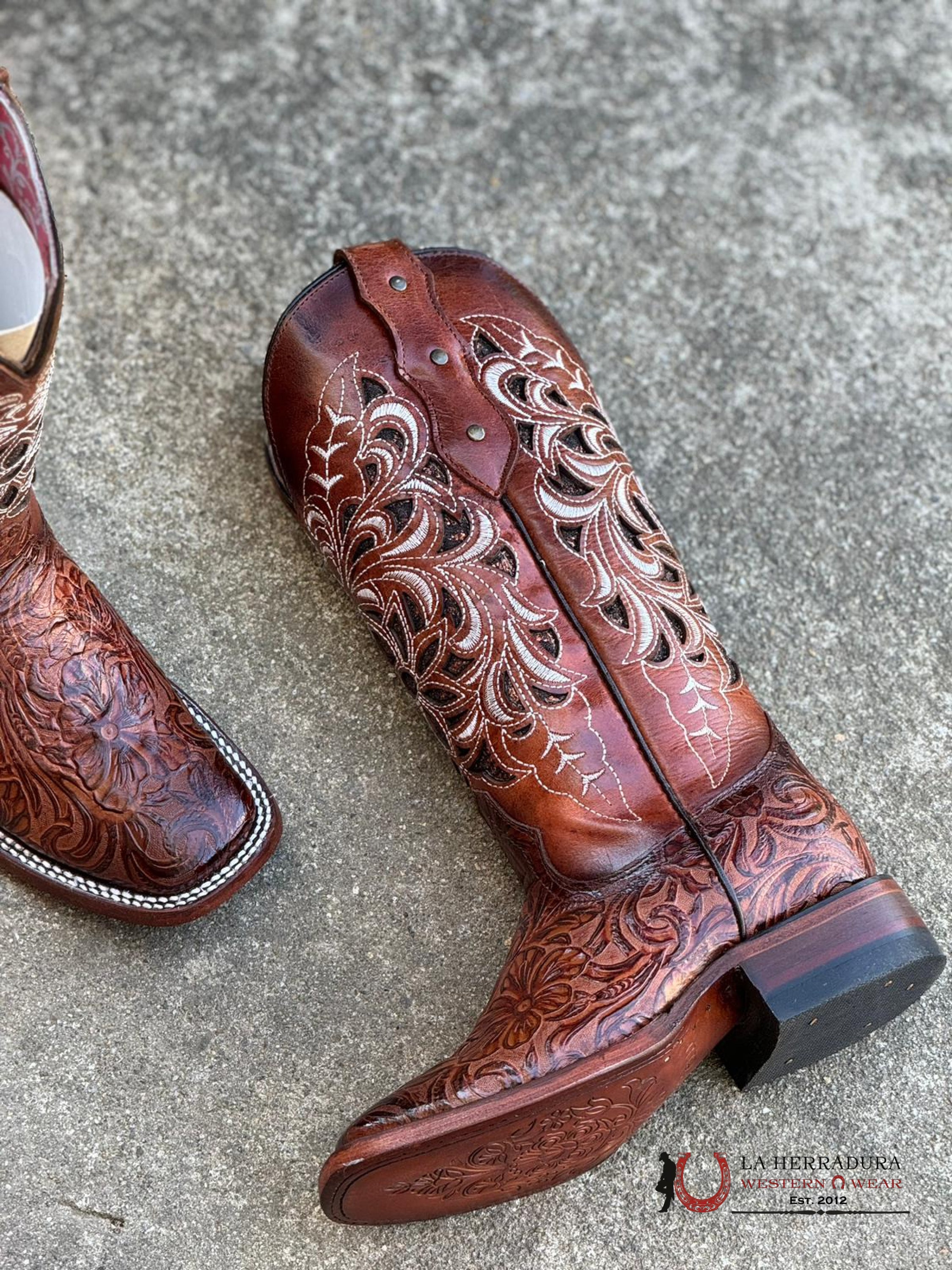 Womens Kiara Flor De Luz Shedron Square Toe Botas Mujeres