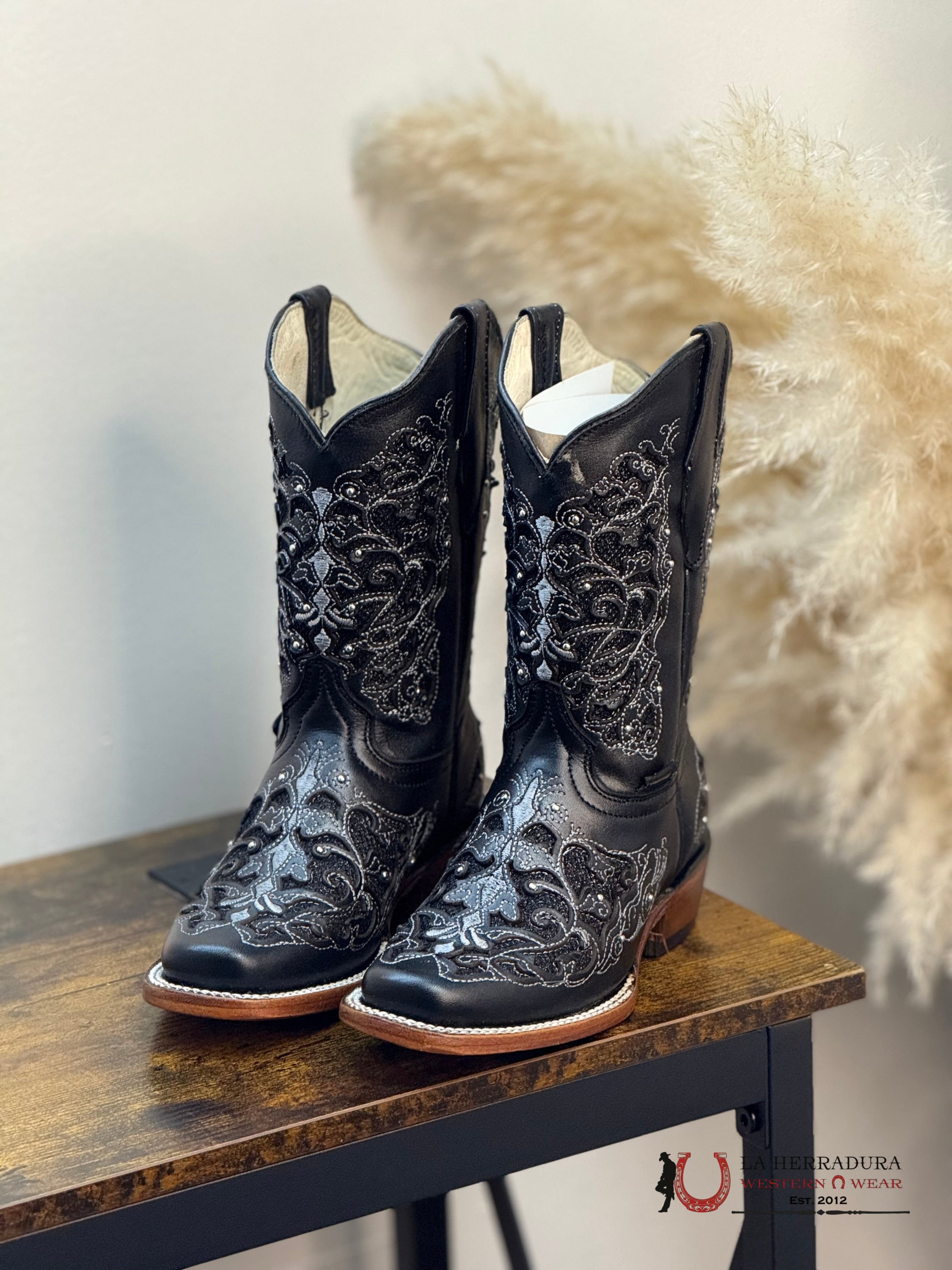 ROCKEM GIRLS FLORA NEGRO NARROW SQ. TOE W/ BLACK GLITTER INLAY NIÑOS