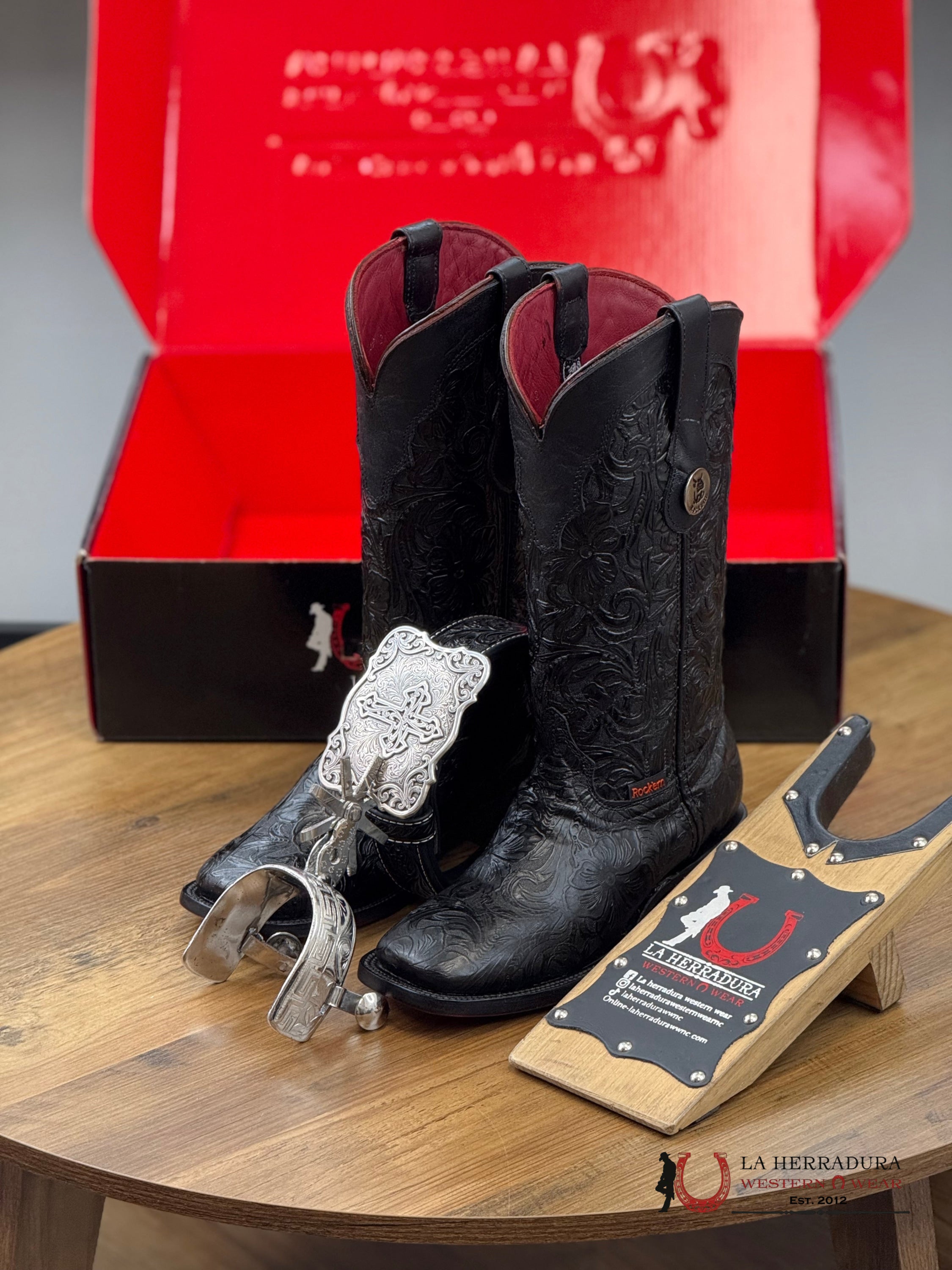 Womens Flor De Luz Hand Tooled Black Red Bottom Square Toe Botas Mujeres