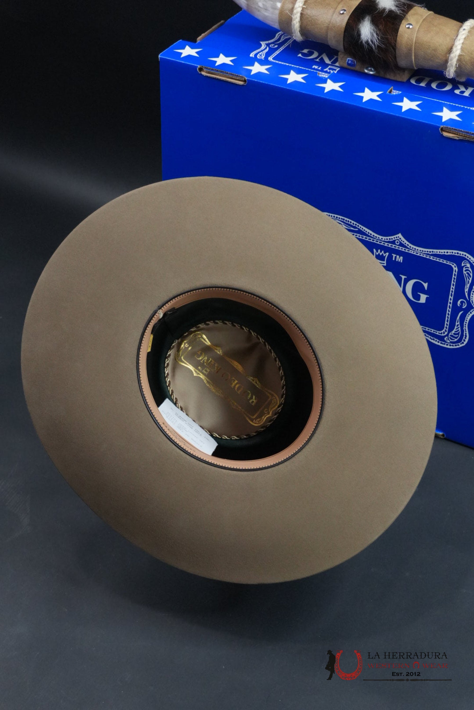 RODEO KING PECAN 30X OPEN CROWN TEJANA