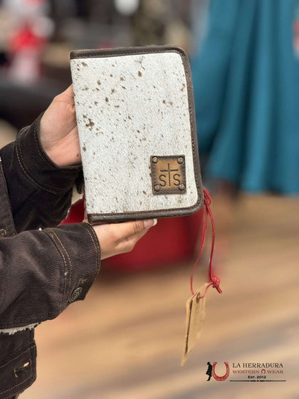 STS 31168 RANCHWEAR COWHIDE MAGNETIC WALLET