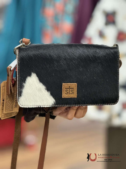 STS RANCHWEAR CROSSBODY UNIQUE COWHIDE BLACK & WHITE SADDLE TRAMP EVIE ORGANIZER