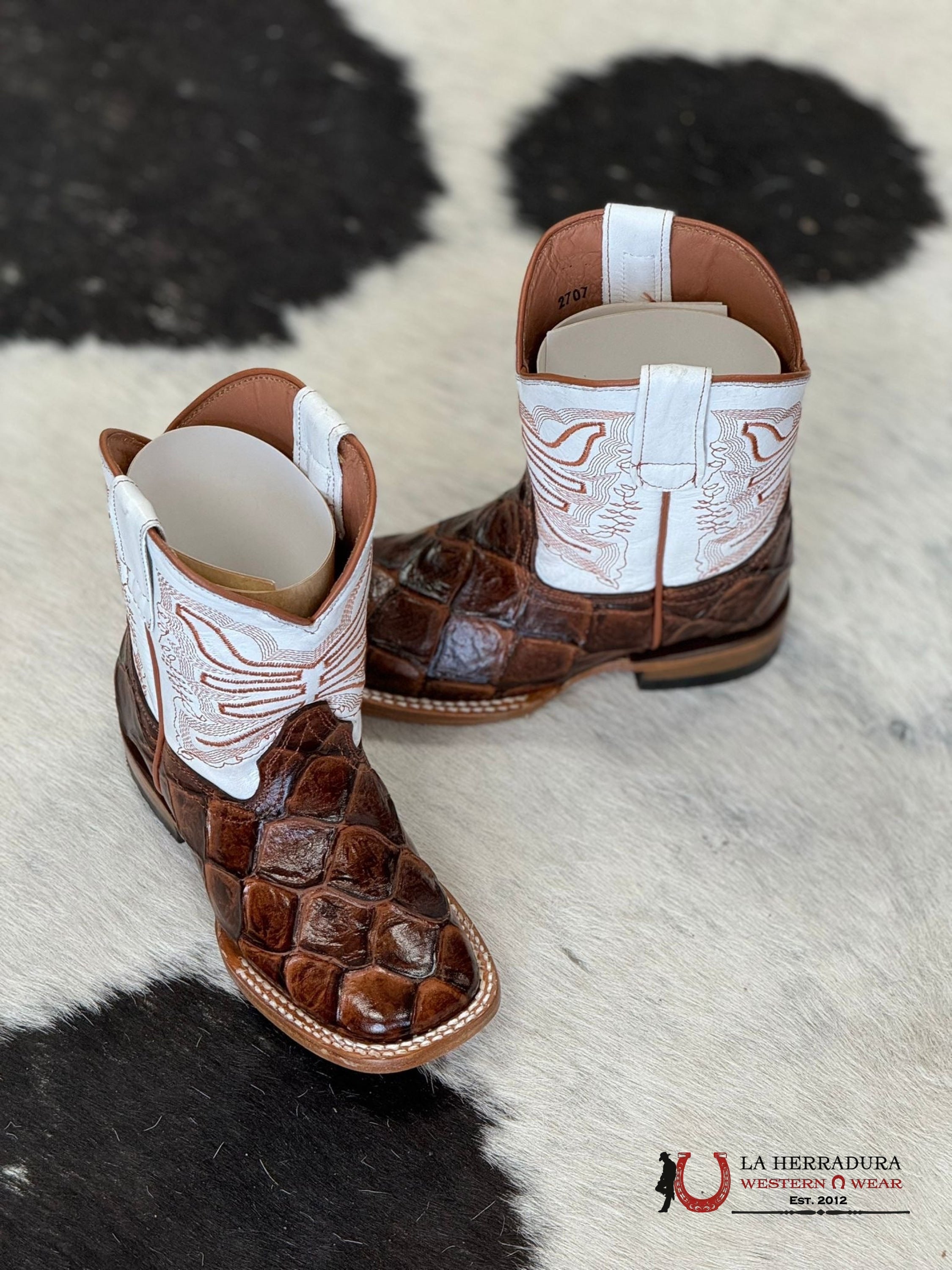 TANNER MARK KIDS ‘ARNOLD’ MONSTER FISH PRINT COGÑAC W/ WHITE TOP -TMK205206 y TMY205206 NIÑOS