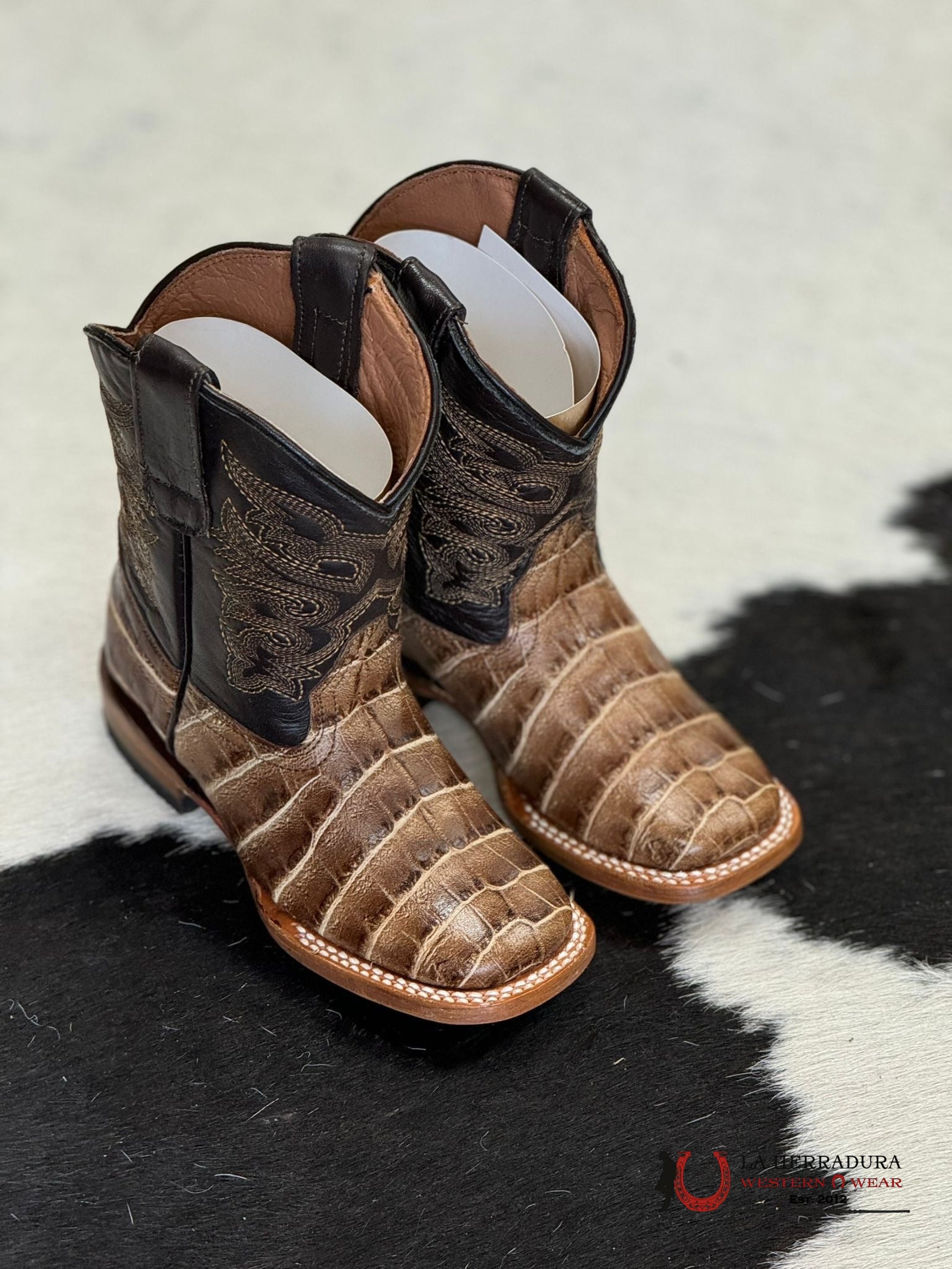 TANNER MARK KIDS ‘MATTHEW’ CAIMAN BELLY PRINT ANTIQUE SOLE -TMK200780 y TMY200780 NIÑOS