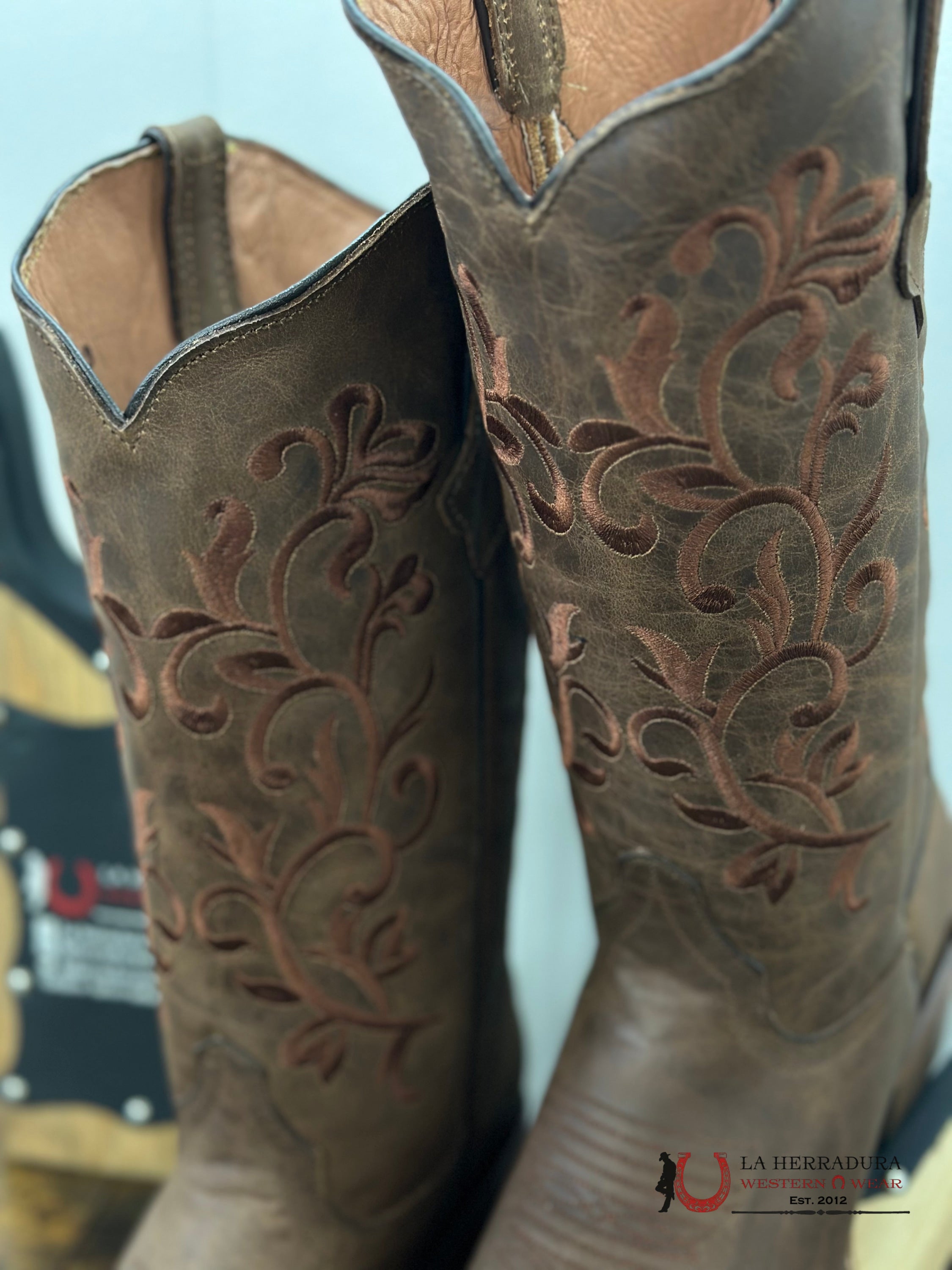 Tanner Mark Women Kaylee Cogñac Calf Floral Embroidery Top Botas Mujeres