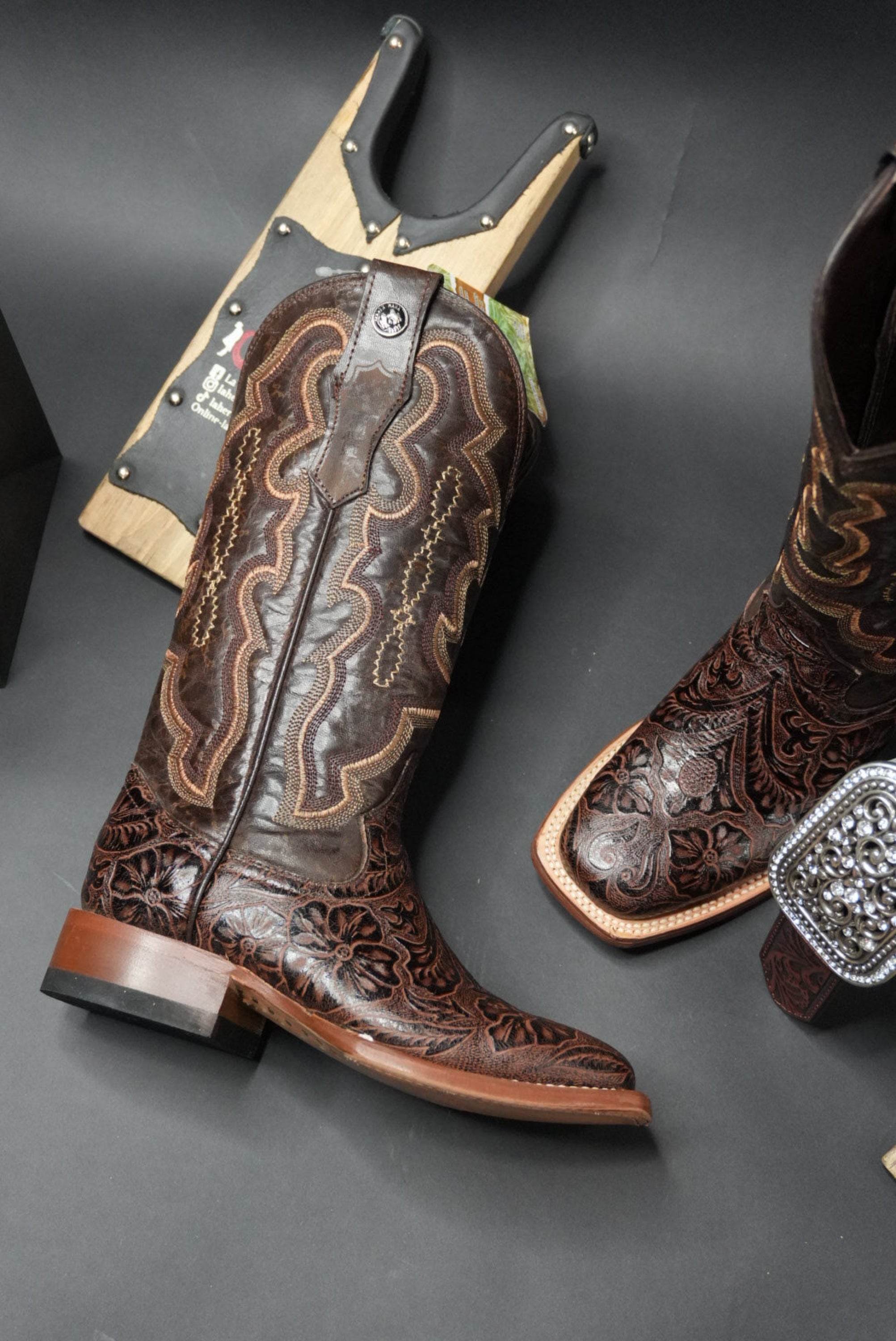 TANNER MARK WOMENS BOOT BROWN FANGO TOP HAND TOOLED PRINT BOTAS MUJERES