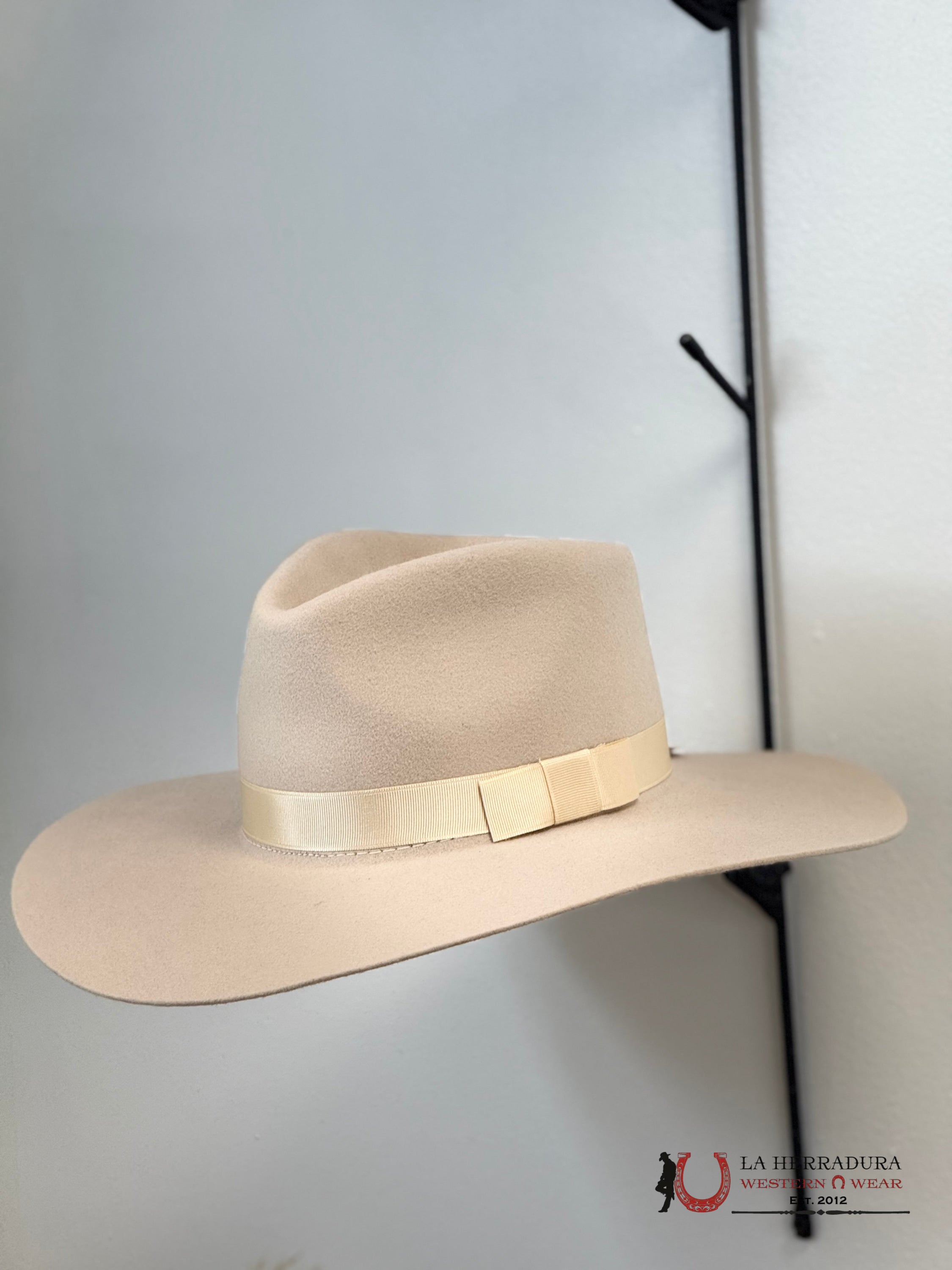 TEXANA TWISTER PINCHED FRONT SVBELLY TEXANAS MUJERES