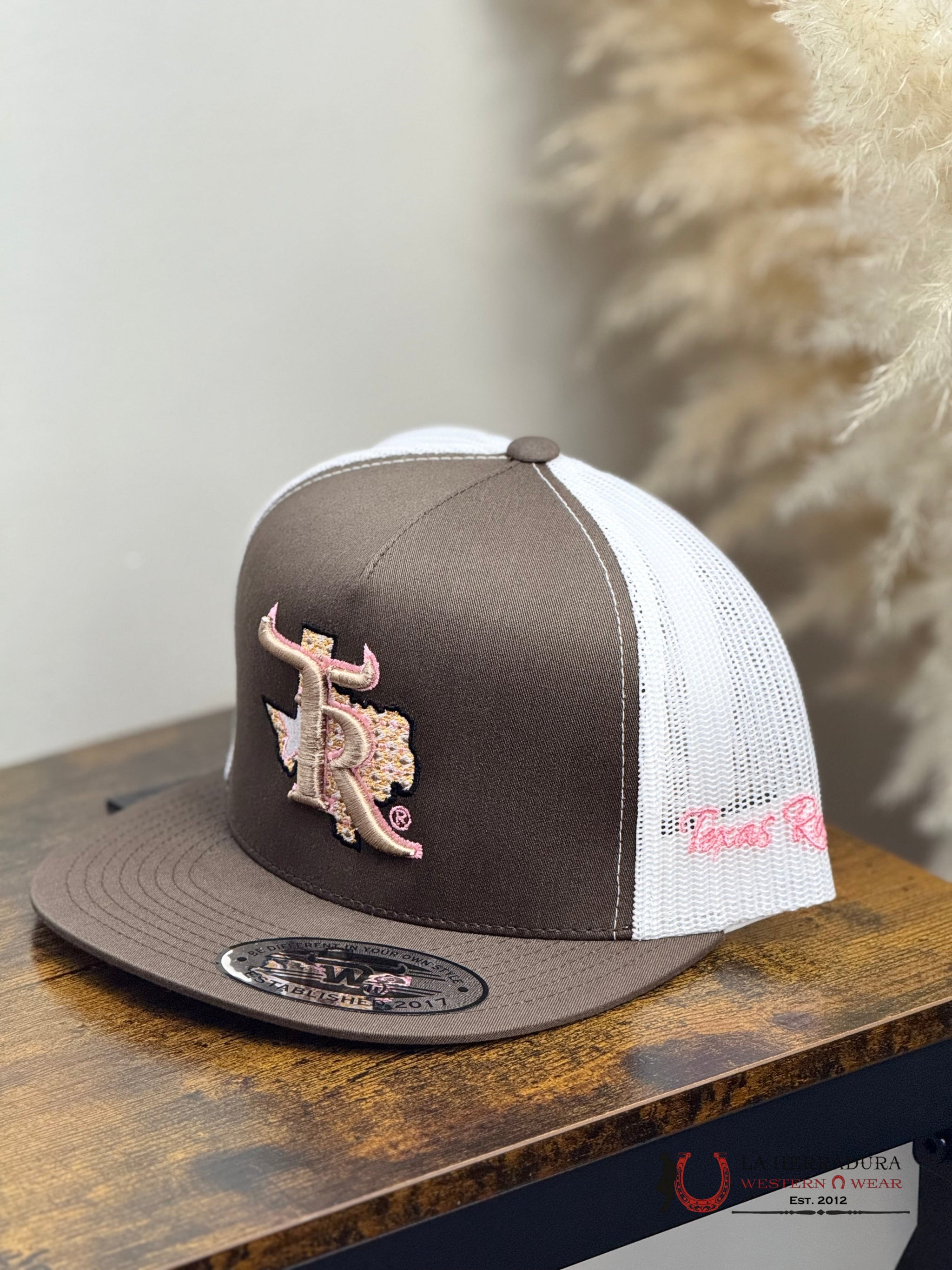 TEXAS RANCH white Style 023 cafe con rosado hat