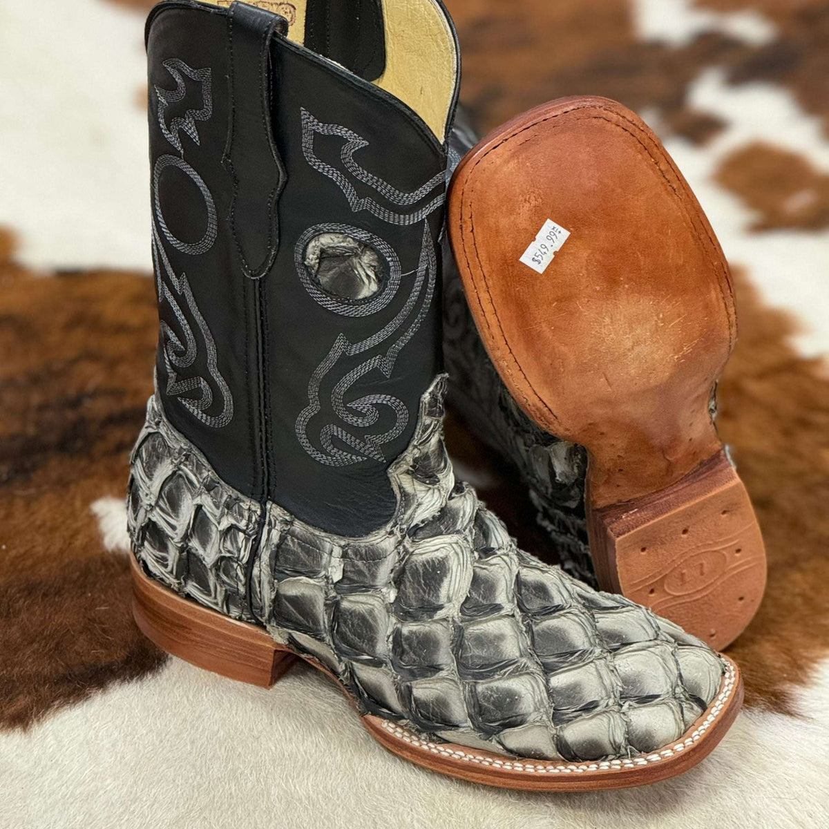 THE STAGE COACH BOOTS CO. SQUARE TOE EXOTIC FISH BOOT 
