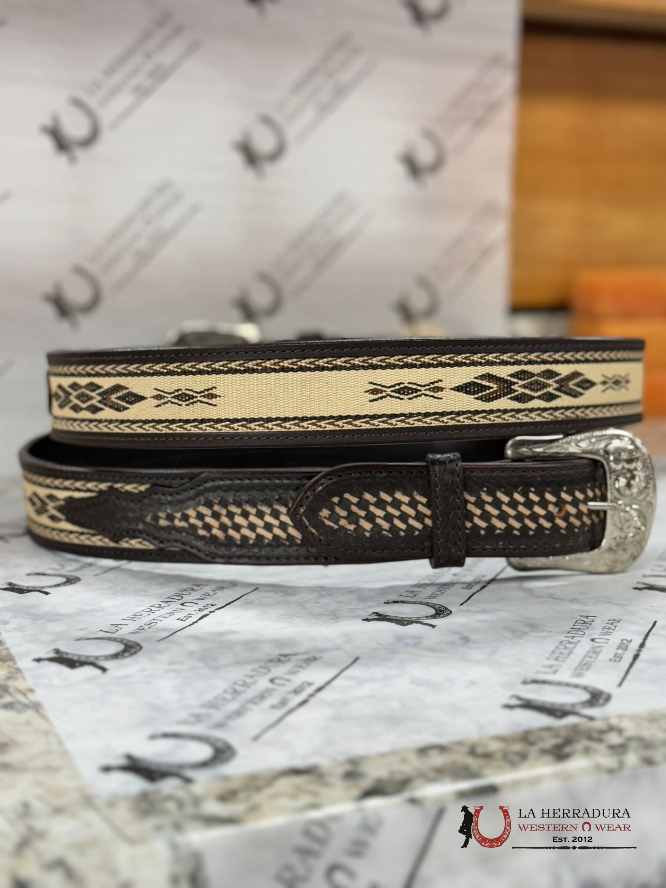 Twisted X Thread Chocolate Belt Cinturones Hombres