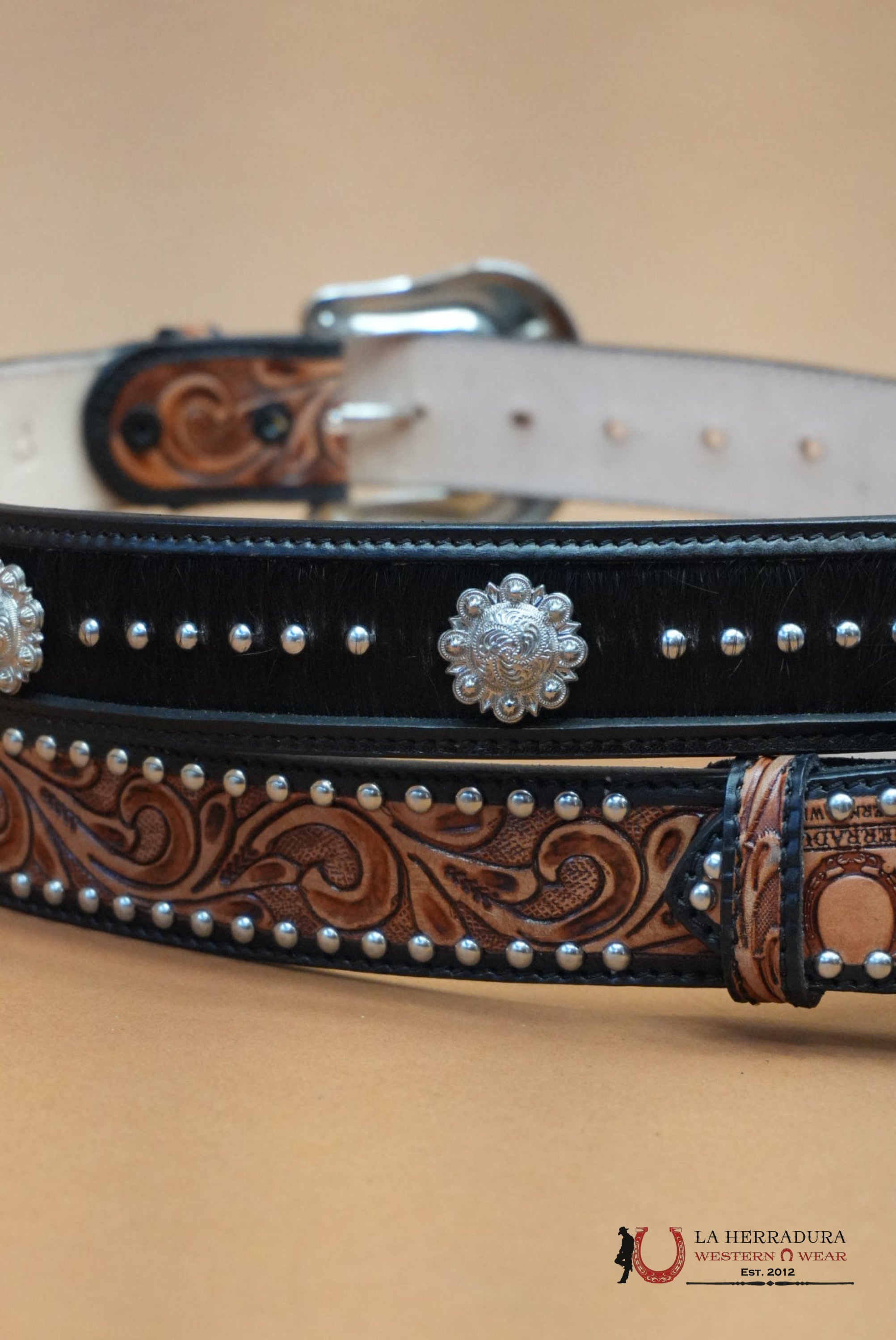 UNISEX HANDTOOLED ALL BLACK COWHIDE BELT CINTURONES MUJERES