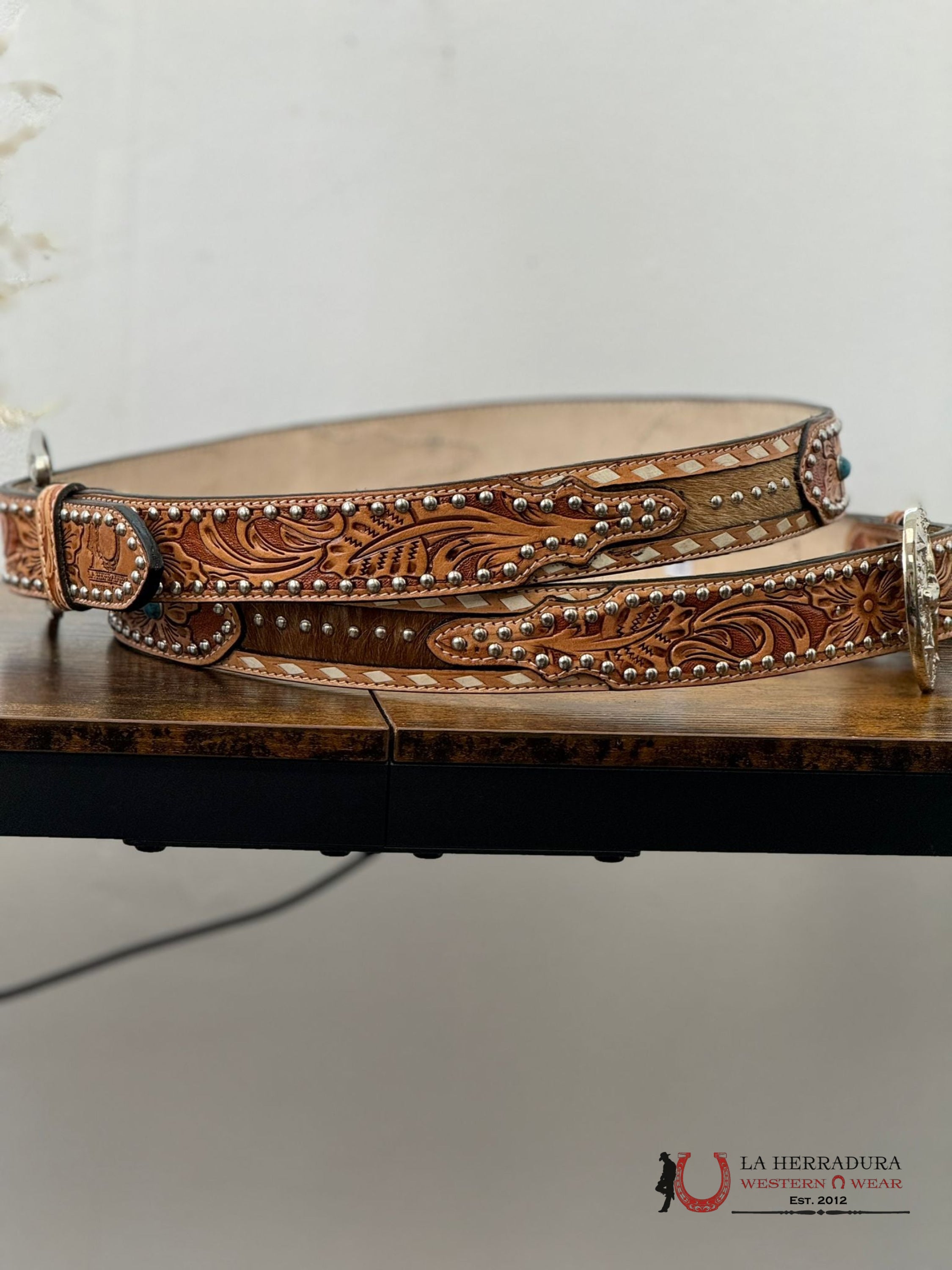 Unisex Handtooled Cowhide Embellish Tan Belt Cinturones Mujeres