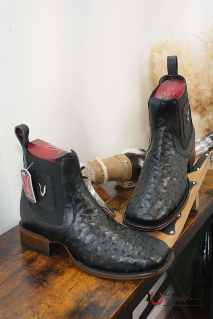 BOTA CORTA VESTIGIUM AVESTRUZ NEGRO EXÓTICO PUNTA CUADRADA -782B0305