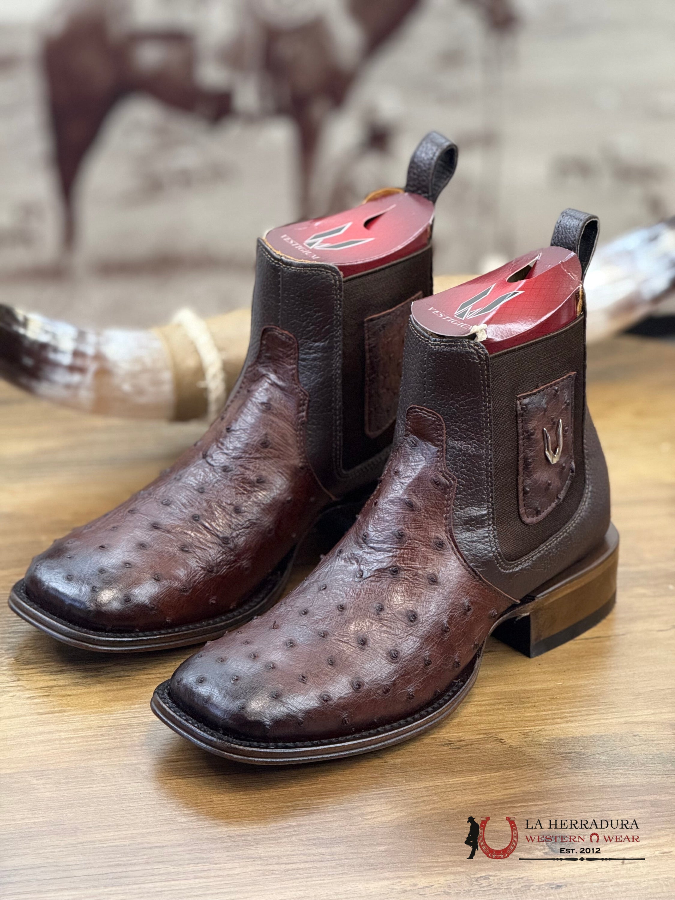 VESTIGIUM SHORT BOOT EXOTIC OSTRICH BROWN LEATHER - 0316 BOTAS HOMBRES