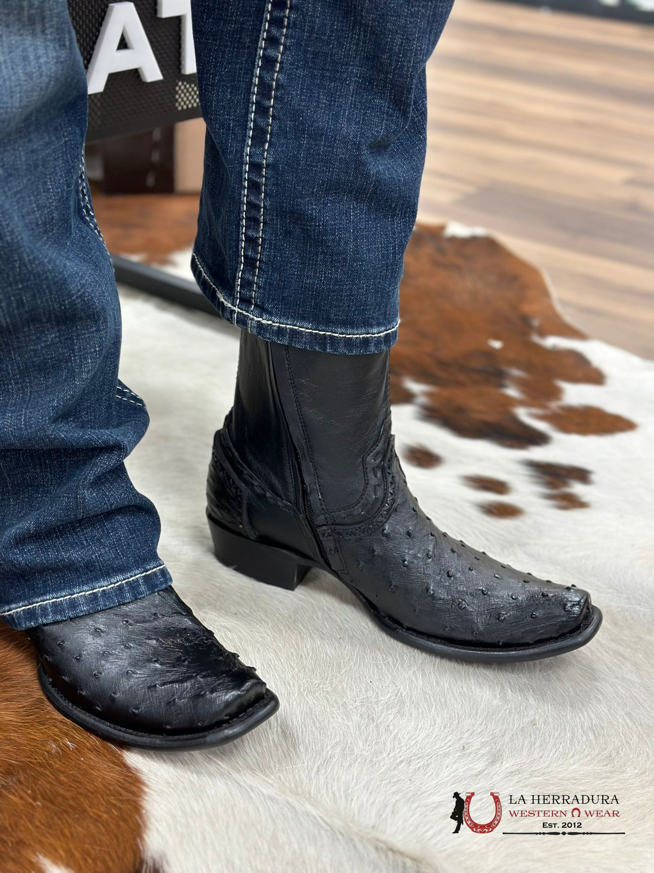 Wild West Dubai Short Boot Ostrich Black Botas Hombres