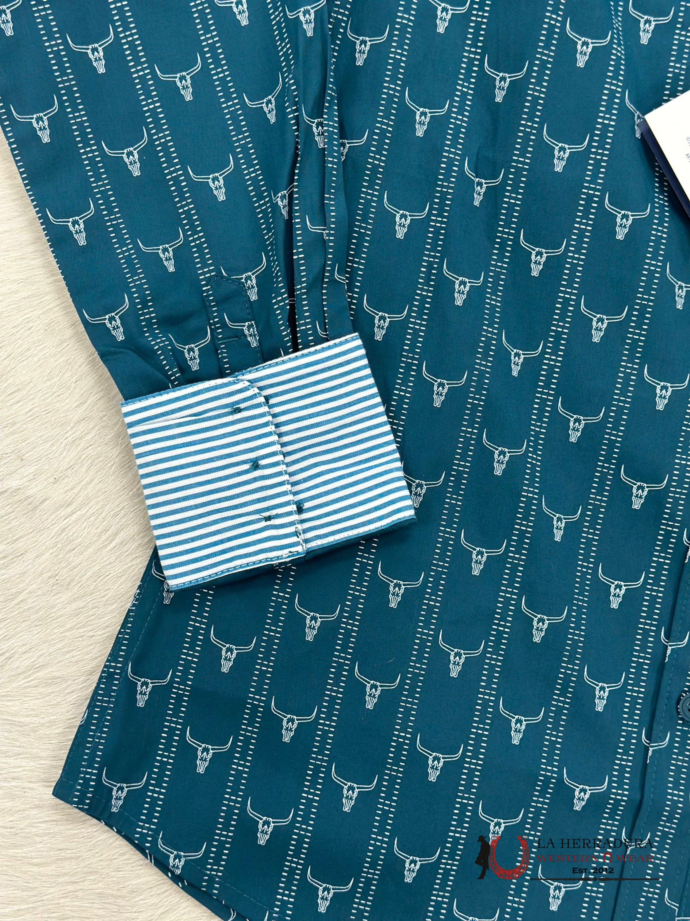 Women Ariat Kirby Steerhead Print Long Sleeve Shirt Ropa Mujeres