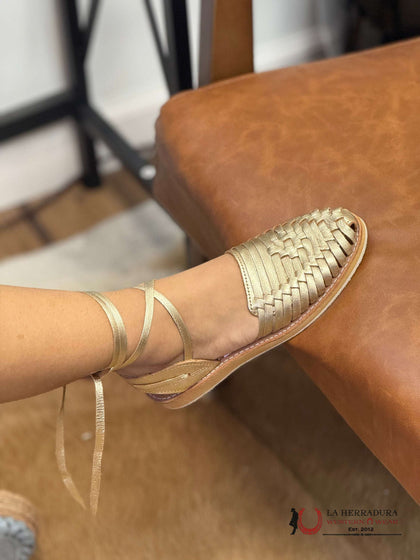 MUJER HUARACHE 025 CH CORDONES ORO