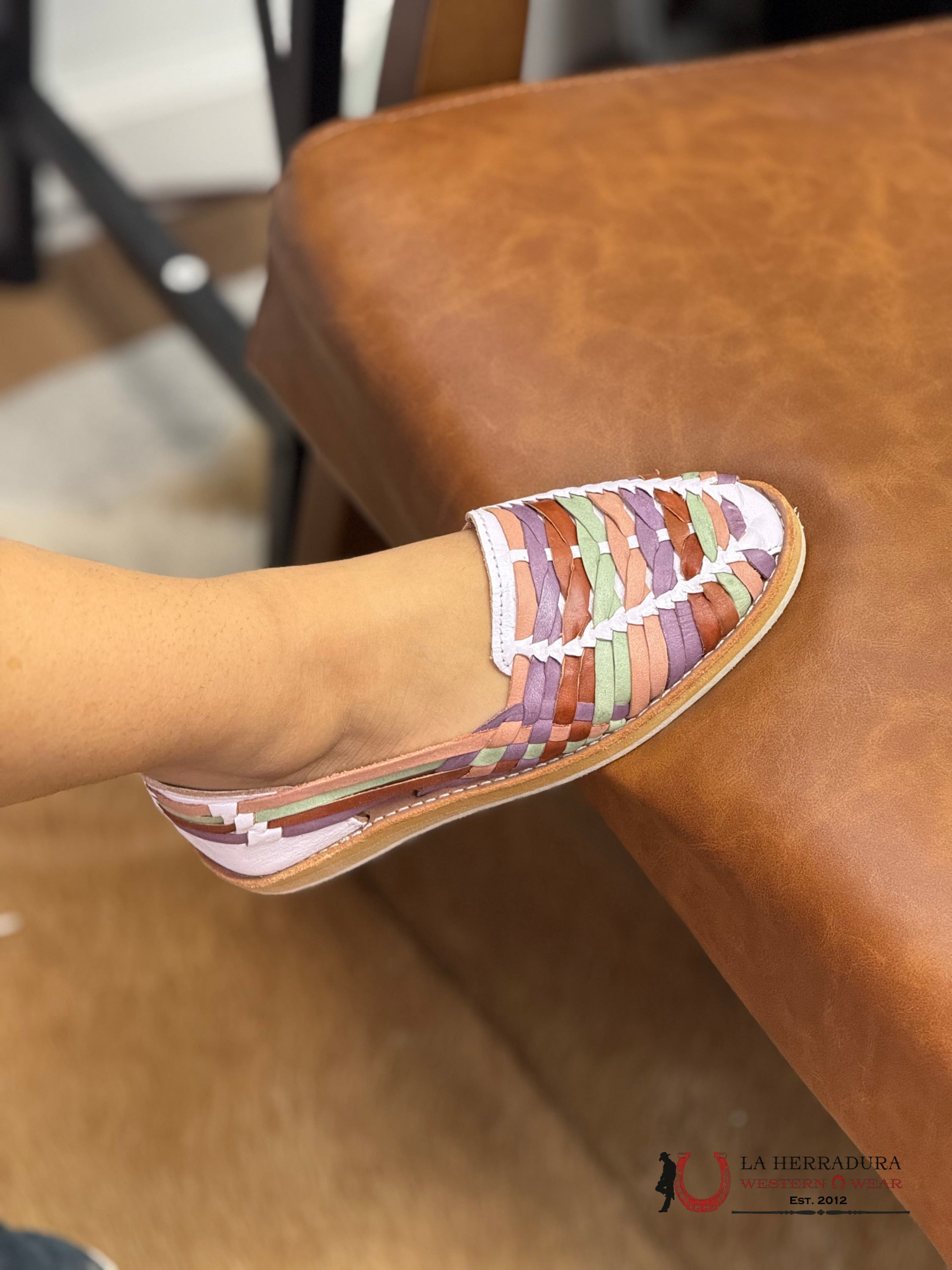 WOMEN HUARACHE 026 ESQUELETO BLANCO CORREA DE COLOR MENTA/UVA & CAFE BOTAS MUJERES