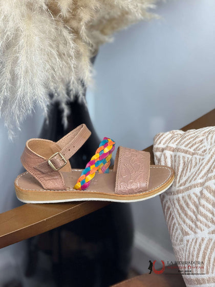 HUARACHE CAMILA TROQUELADA PARA MUJER COLOR TAN 2 COLORES