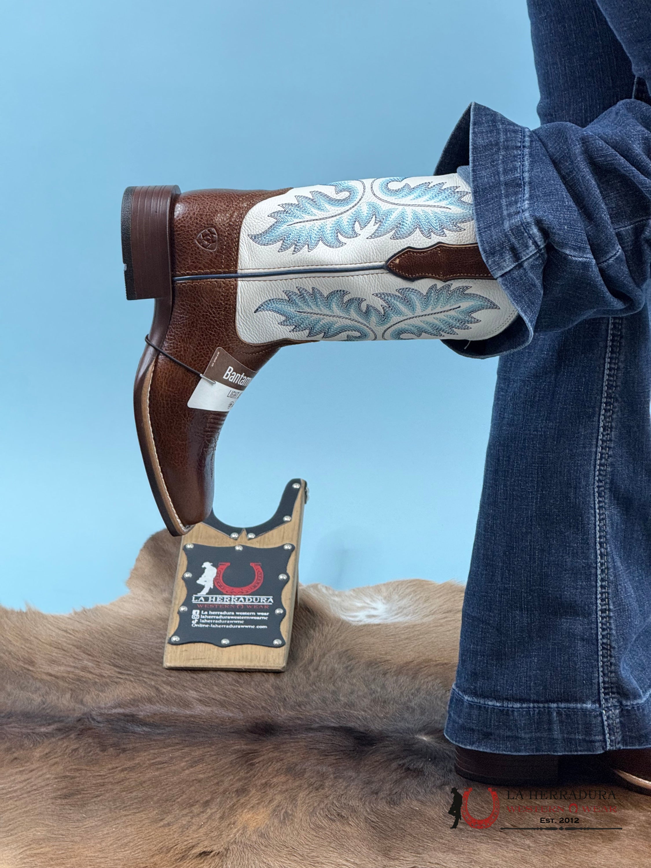 Womens Ariat Canyon Point Gingersnap White Square Toe Boots Botas Mujeres