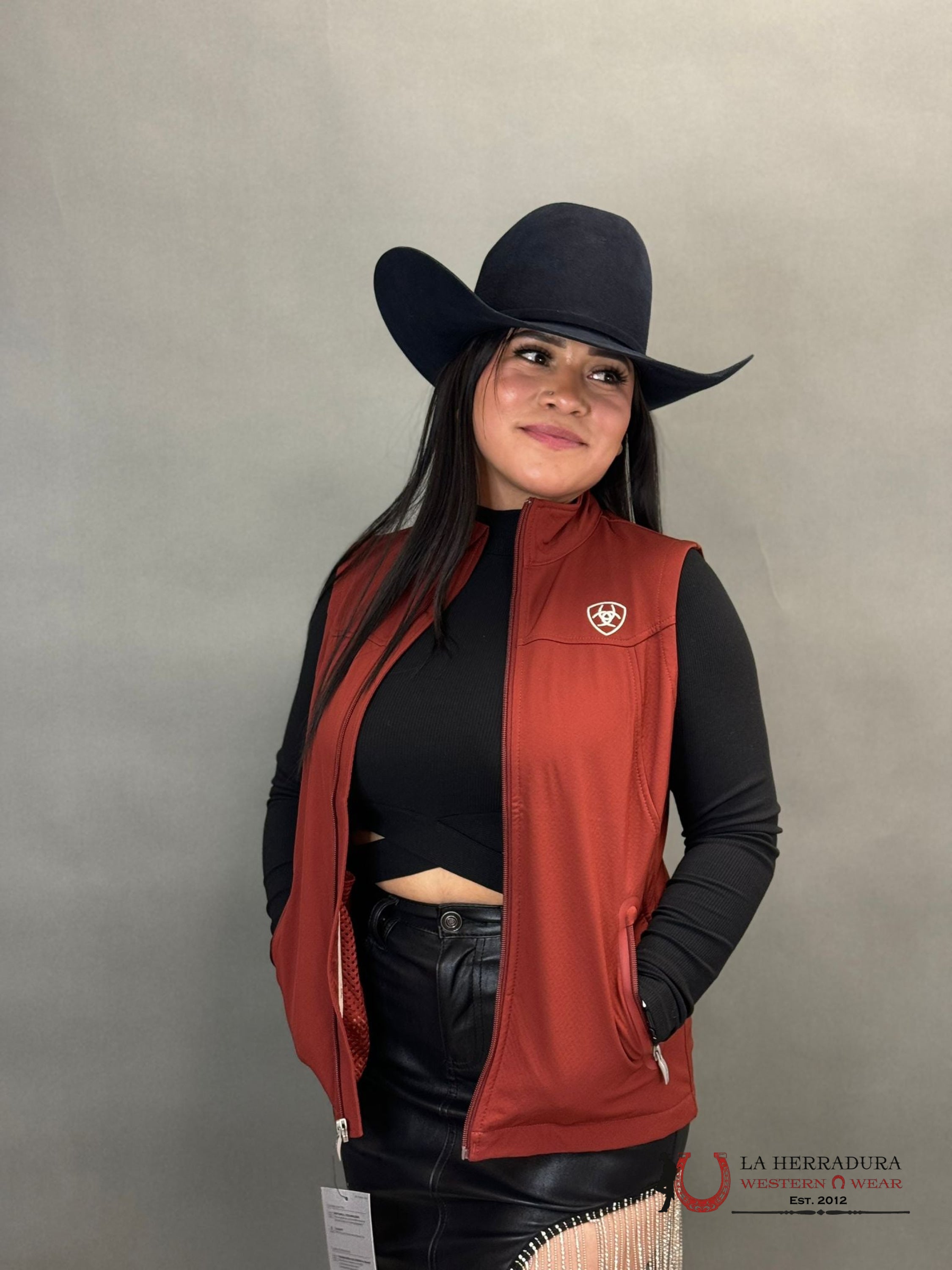 Women’s Ariat New Team Softshell Vest Fired Brick Ropa Mujeres