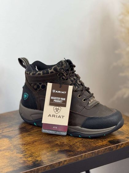 BOTA DE TRABAJO PARA MUJER ARIAT TERRAIN H20 CHOCOLATE/CAMO LEOPARD 10053734