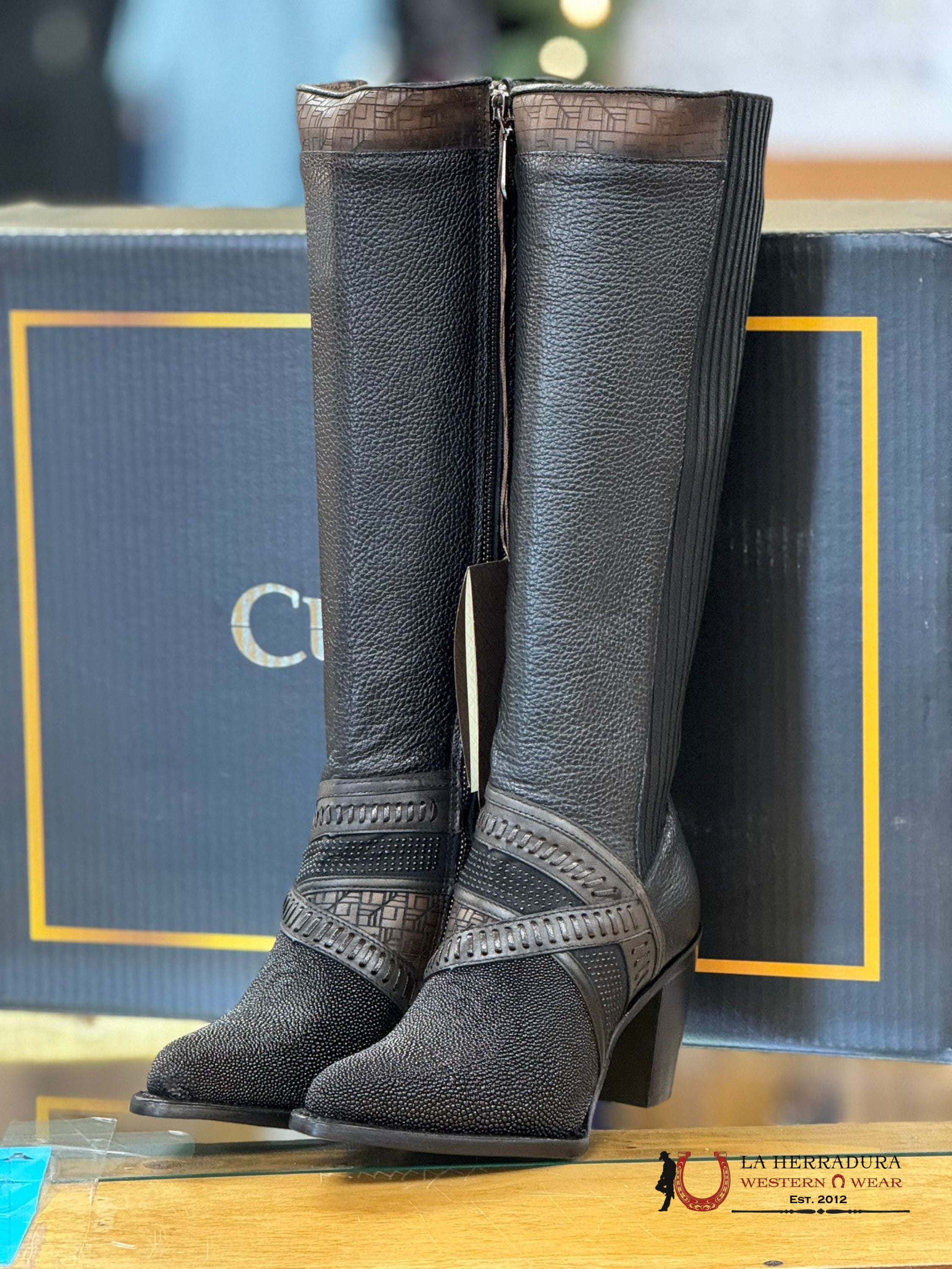 Womens Cuadra Mantarraya Negra Tall Boot Botas Mujeres