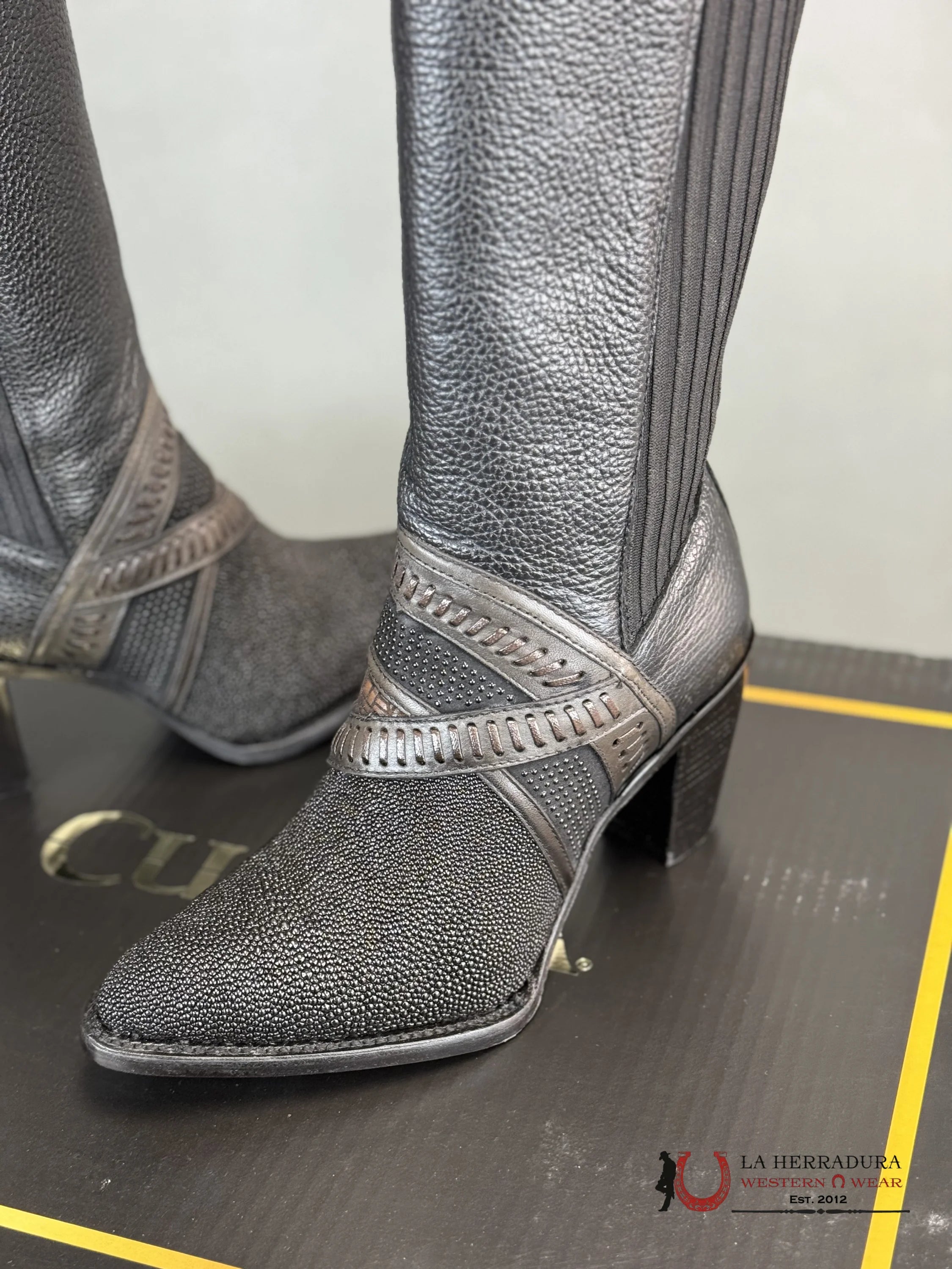 Womens Cuadra Mantarraya Negra Tall Boot Botas Mujeres