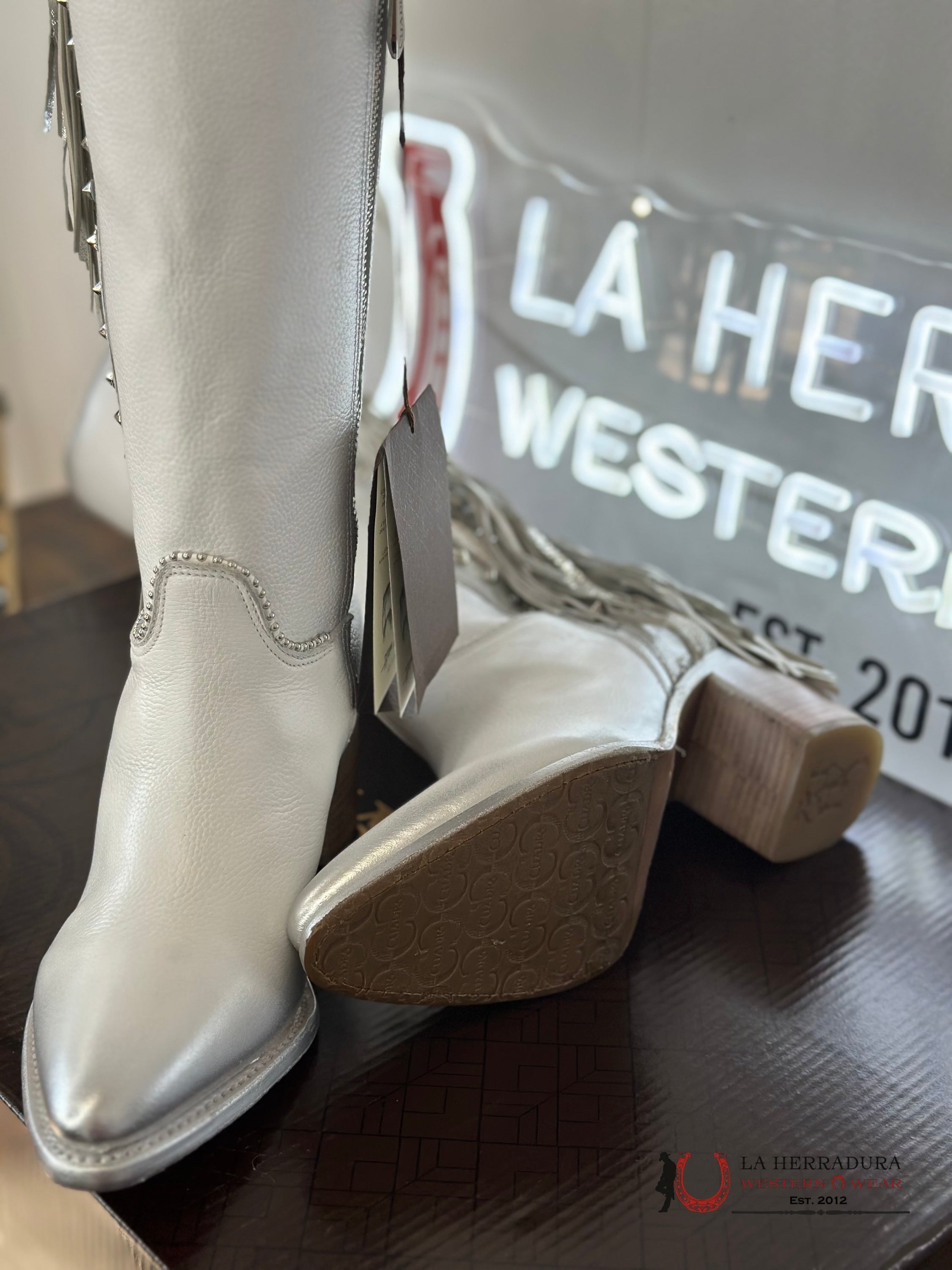 Womens Cuadra Res Cordova White Zipper & Studs Fringe Point Toe Tall Boot Botas Mujeres