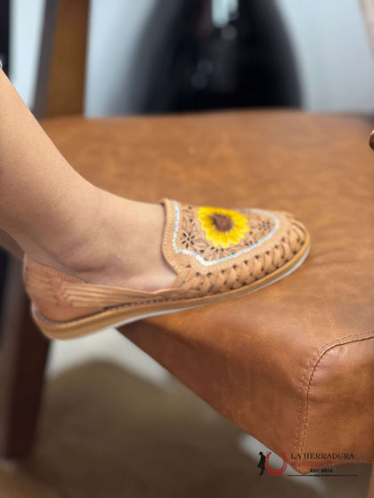 HUARACHE NORA TAN PARA MUJER 1